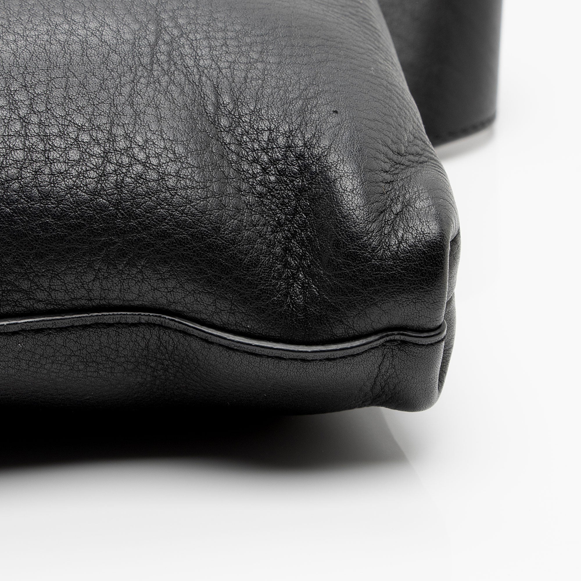 Burberry Leather Dalston Shoulder Bag (SHF-G3vTeF)