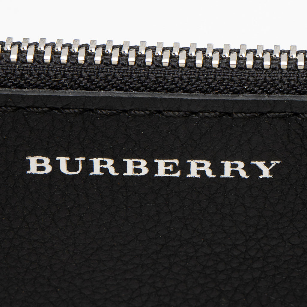 Burberry Leather Grommet Hobo (SHF-8VZhQp)