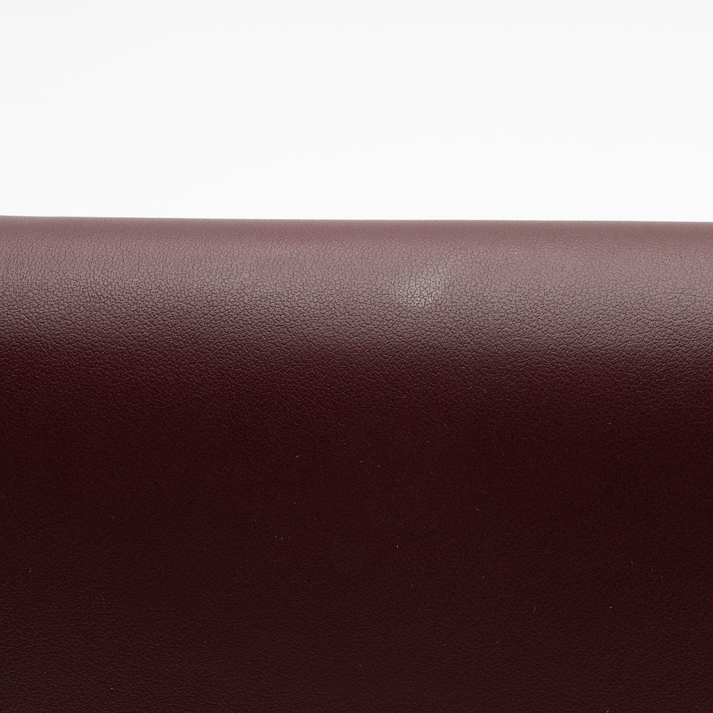 Burberry Leather Hazelmere Wallet On Strap (SHF-Dwynlj)