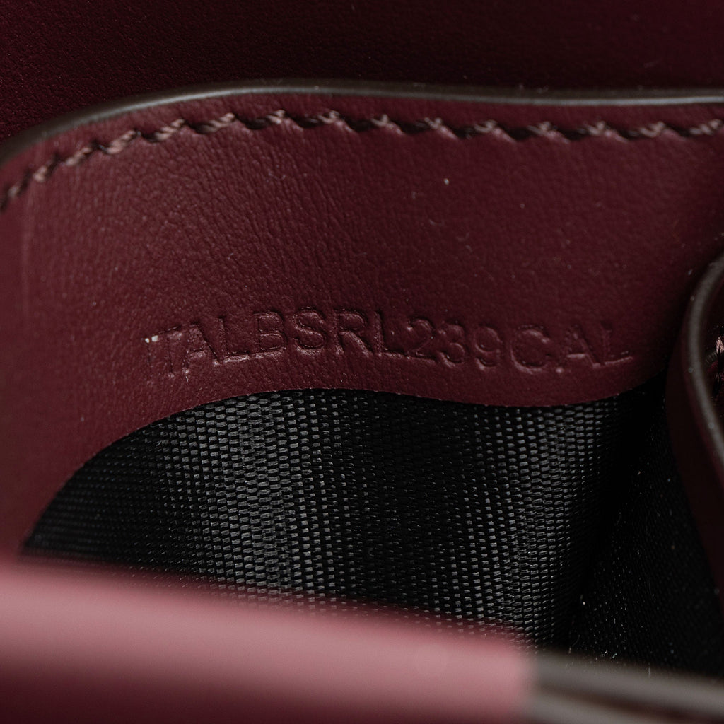 Burberry Leather Hazelmere Wallet on Strap (SHF-VFcGwG)