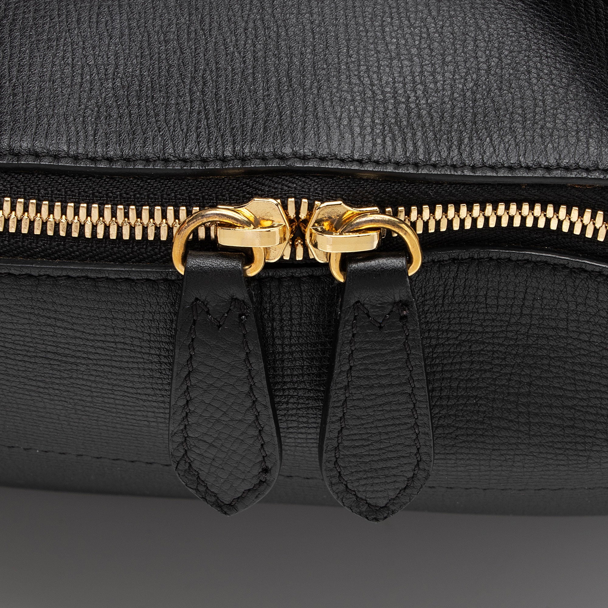 Burberry Leather House Check Derby Welburn Small Tote (SHF-qJKDyZ)