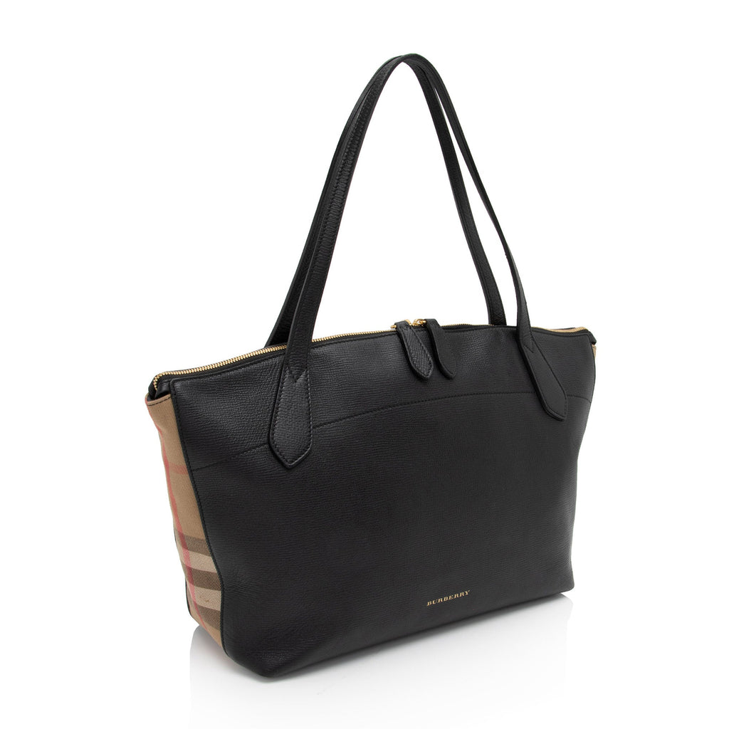 Burberry Leather House Check Derby Welburn Small Tote (SHF-qJKDyZ)