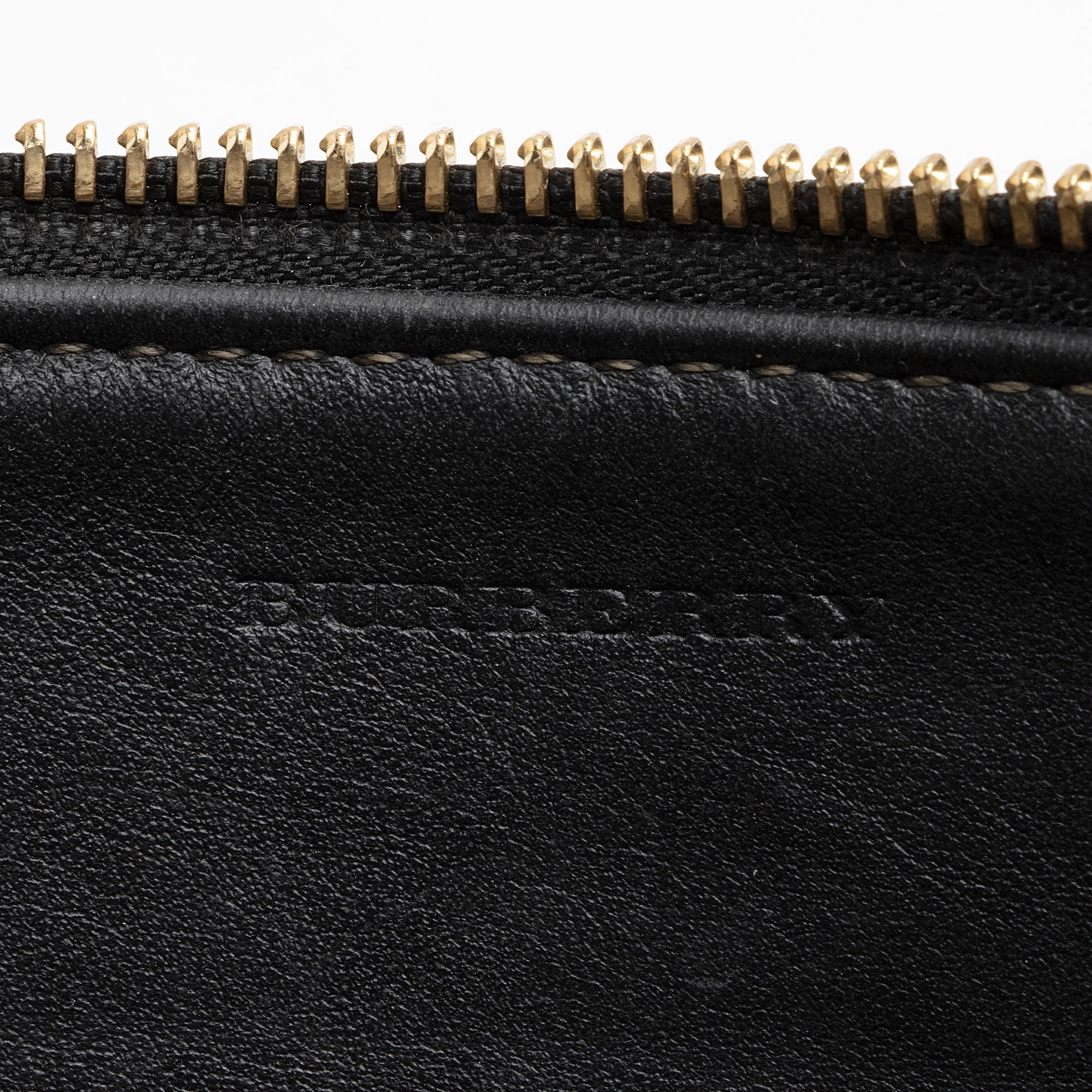 Burberry Leather Peyton Crossbody (SHF-8xhIfL)