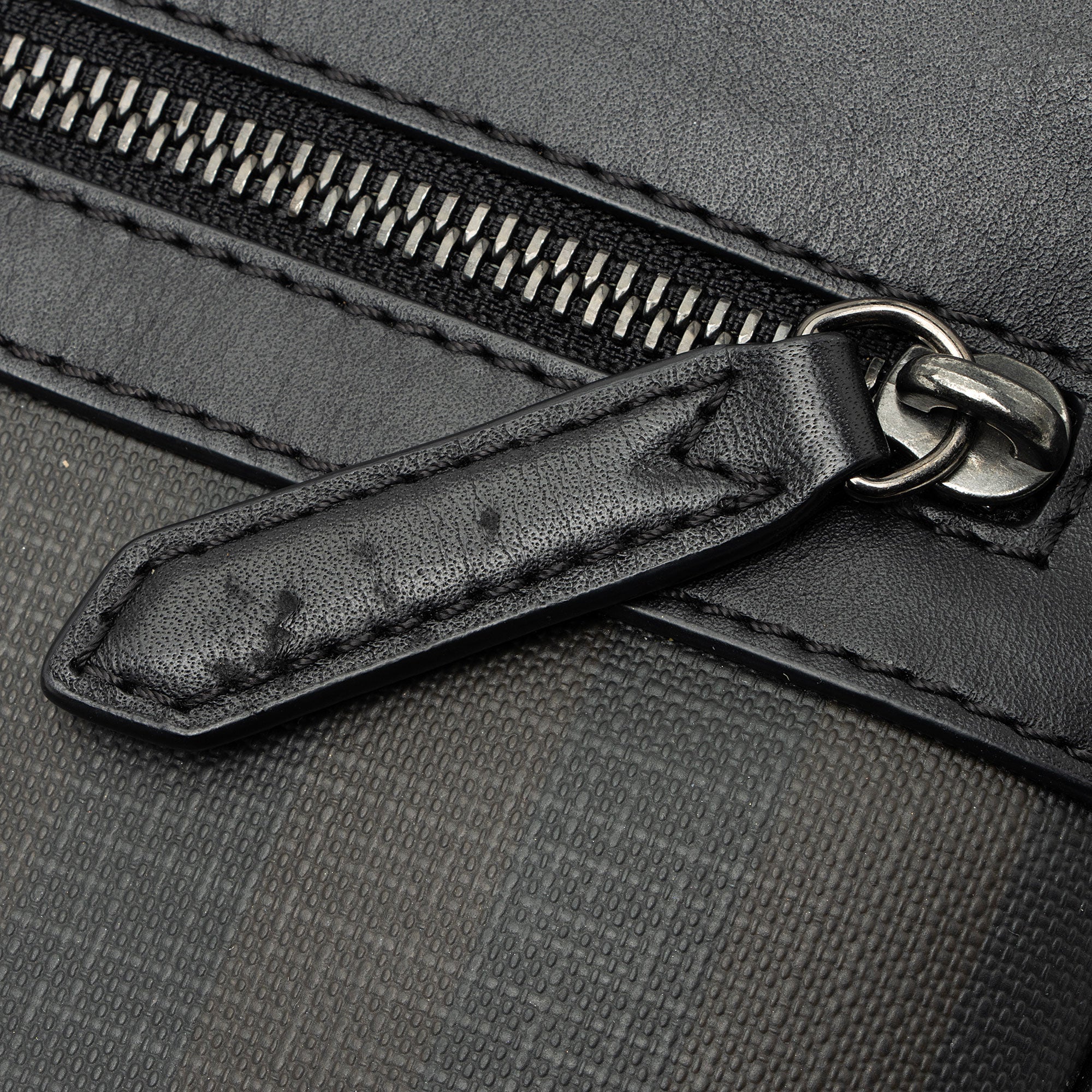 Burberry London Check Beckley Messenger