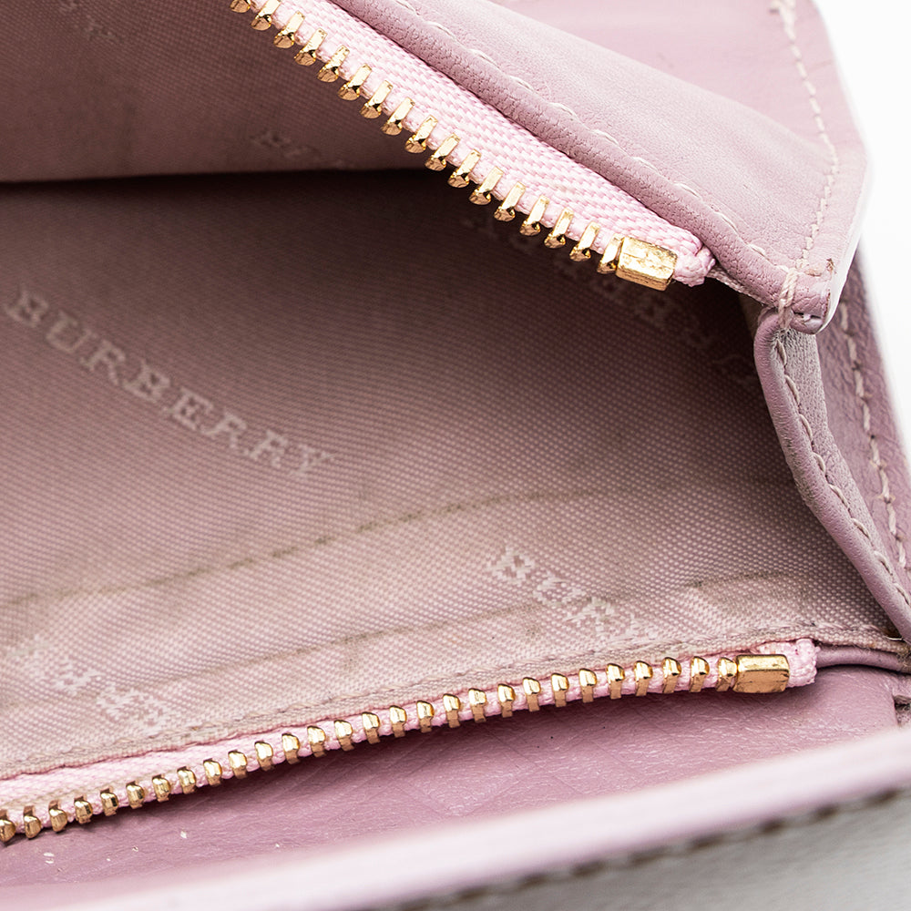 Burberry London Patent Cowley Wallet (SHF-19480)