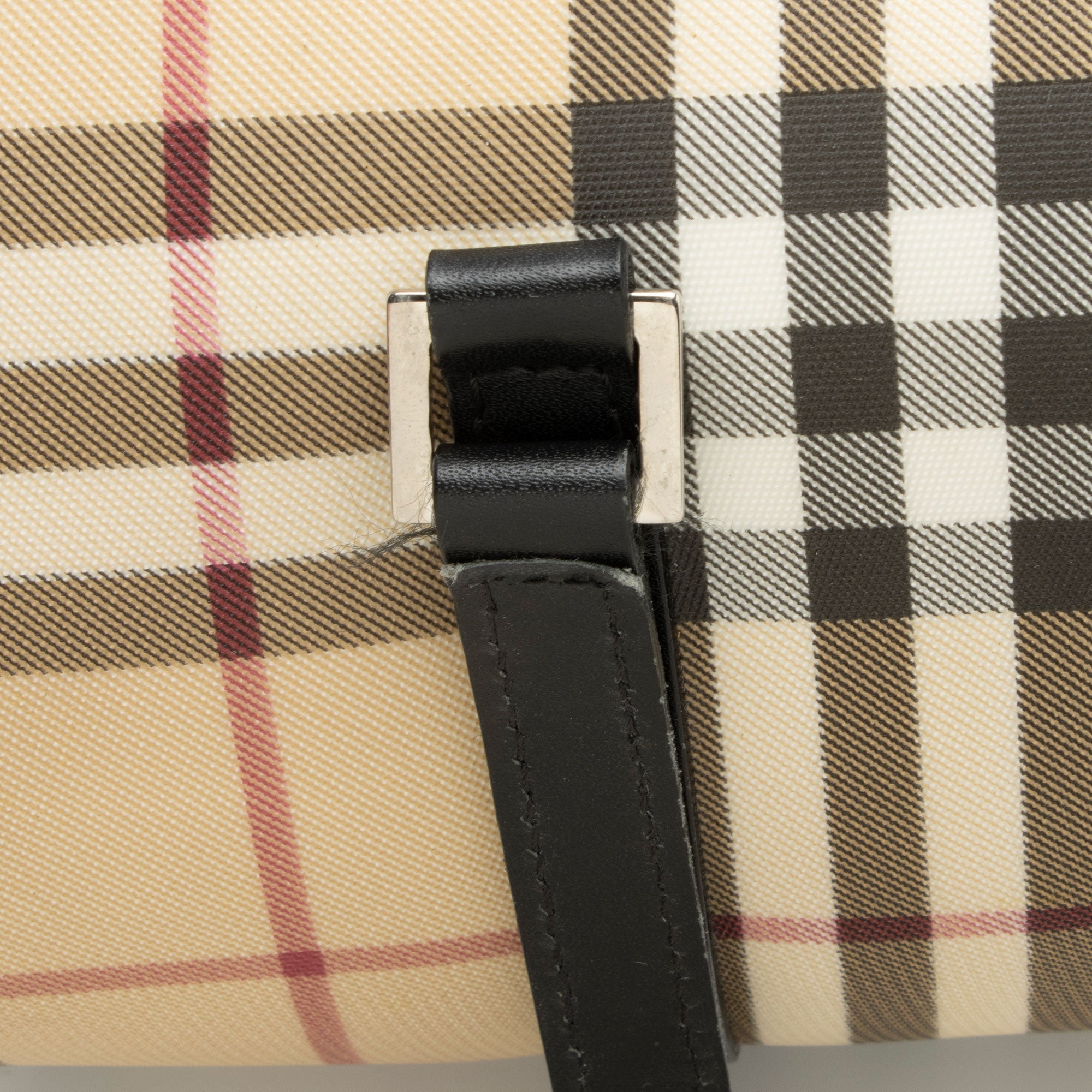 Burberry Nova Check Barrel Bag (SHF-VVhoqh)