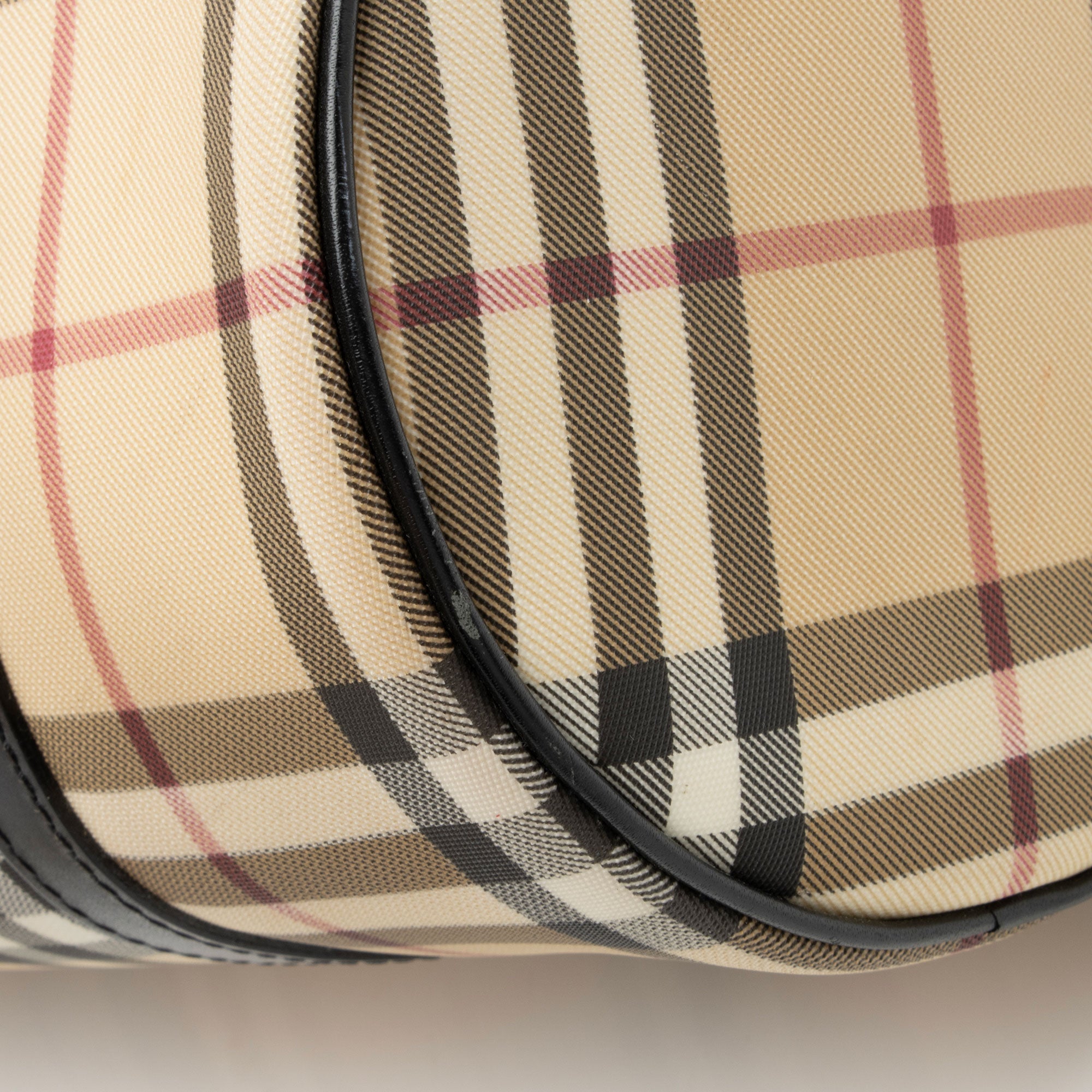 Burberry Nova Check Barrel Bag (SHF-VVhoqh)