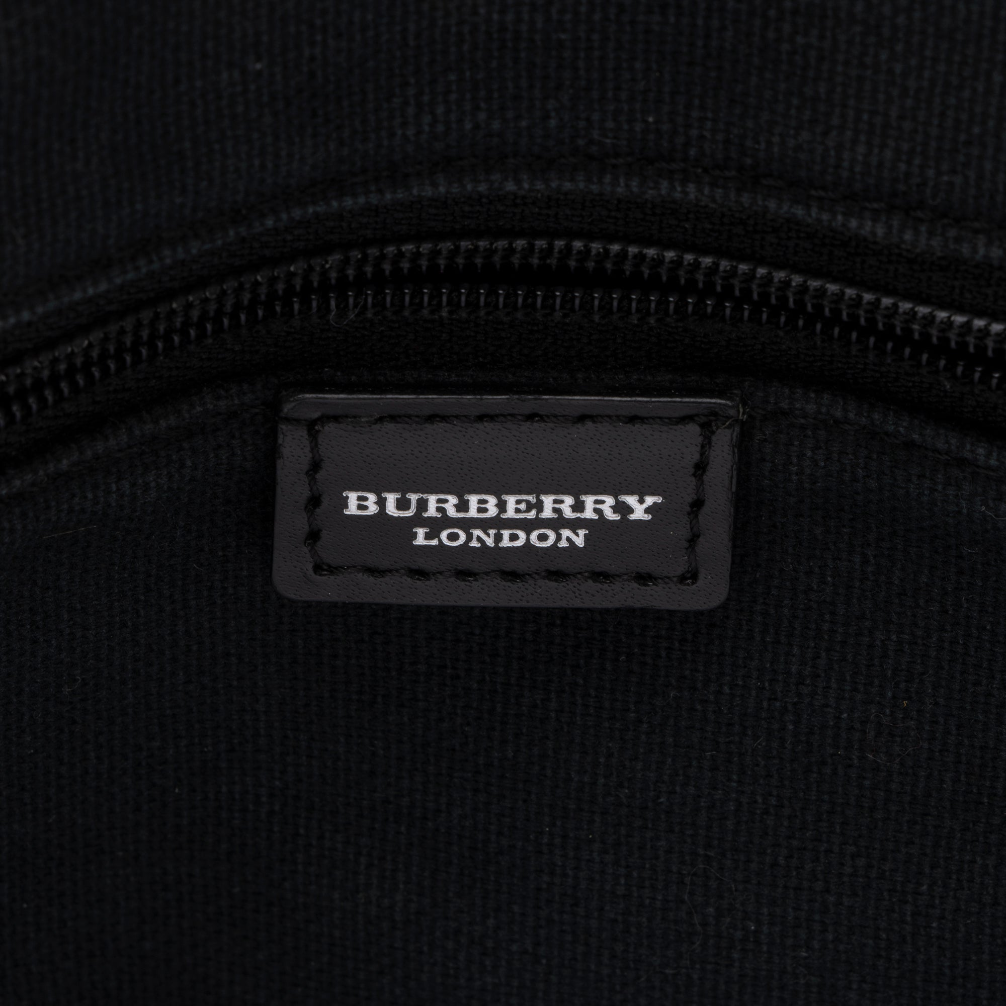 Burberry Nova Check Dome Satchel (SHF-q7Vicg)