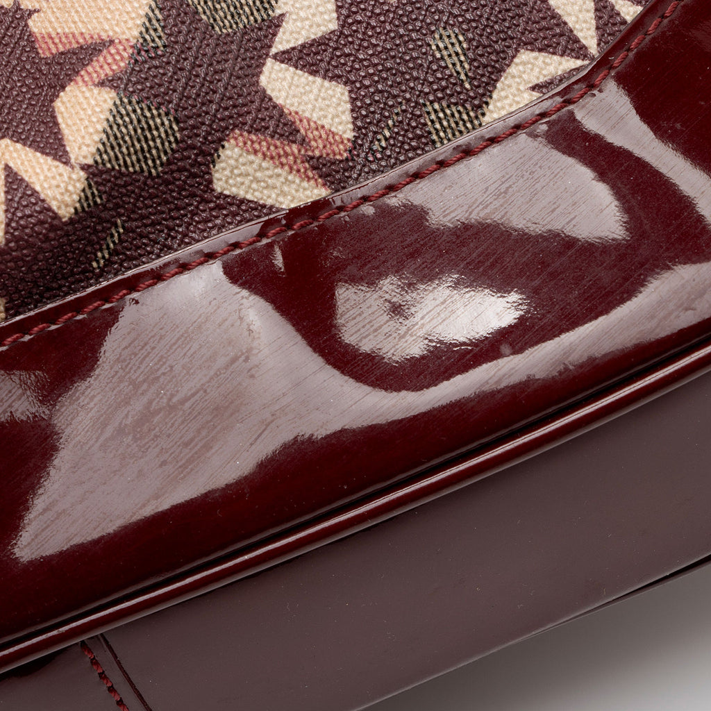 Burberry Nova Check Stars Small Hernville Hobo (SHF-6BOcX1)