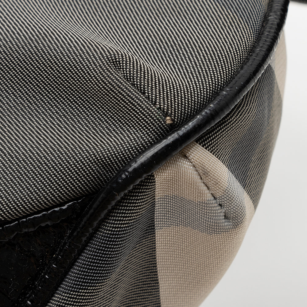 Burberry Nylon Beat Check Shoulder Bag (SHF-21878)