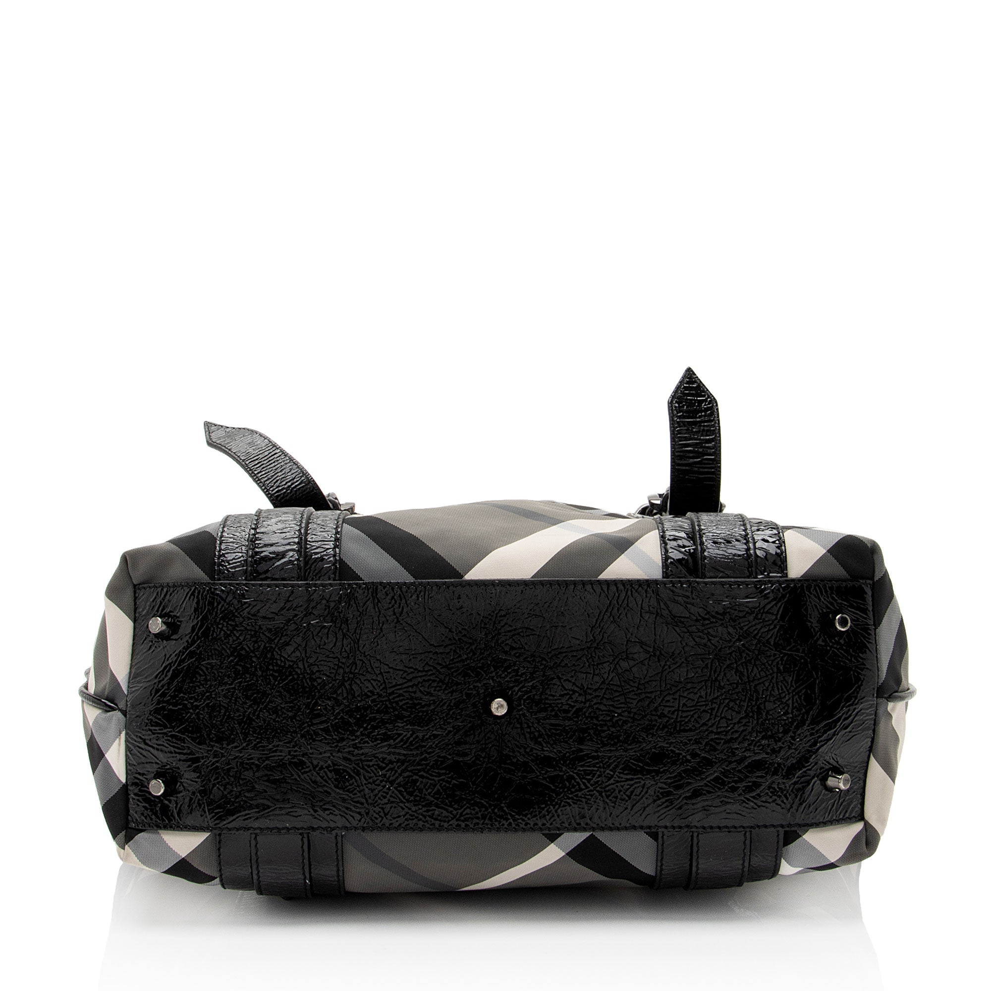 Burberry Nylon Beat Check Victoria Large Tote (SHF-Ll7sNt)