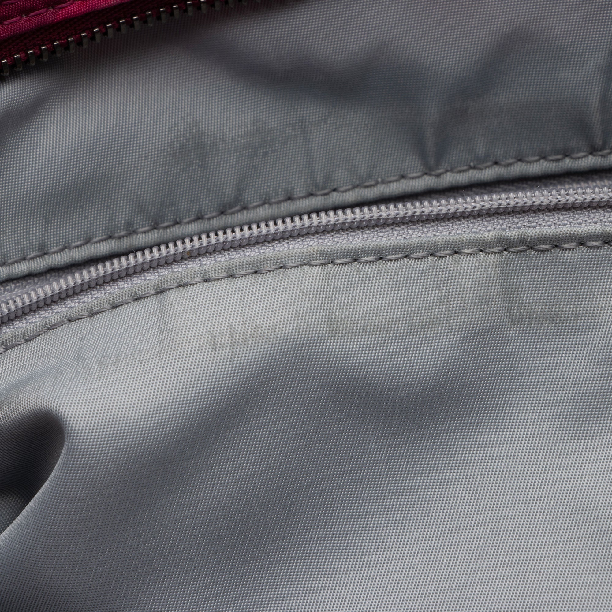 Burberry Nylon Check Buckleigh Packable Small Tote (SHF-ibEbJ7)