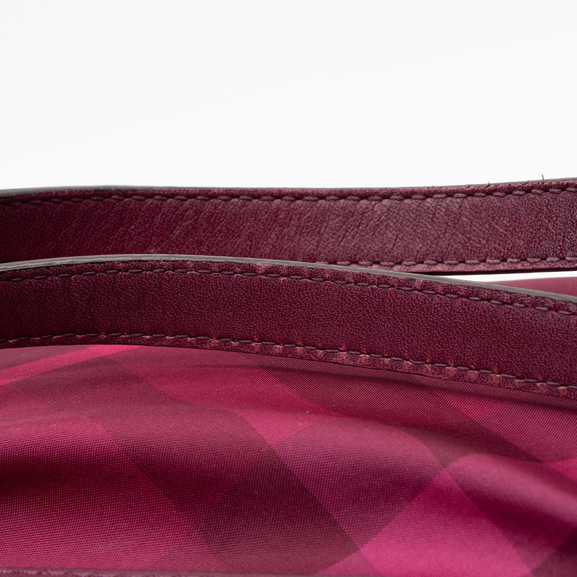Burberry Nylon Check Buckleigh Packable Small Tote (SHF-ibEbJ7)