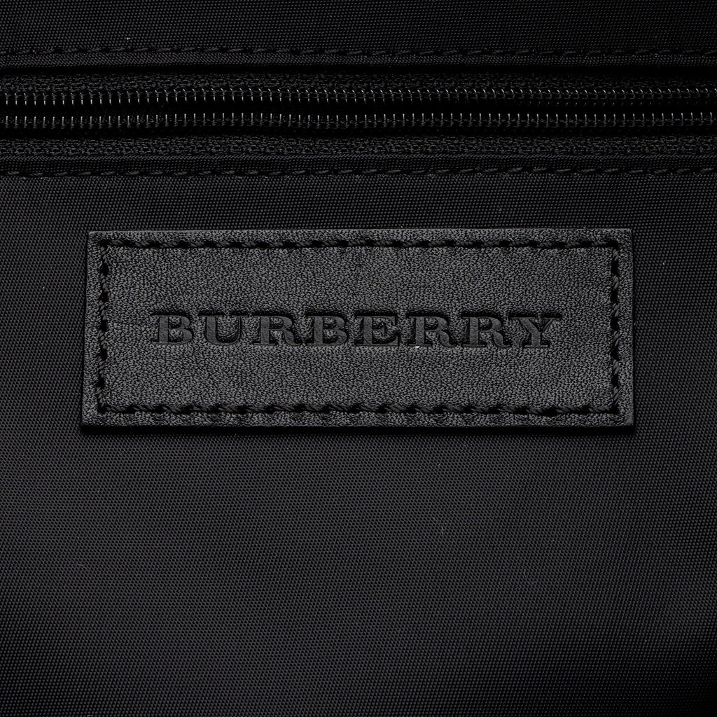 Burberry Nylon Check Buckleigh Packable Small Tote (SHF-mg4mKV)