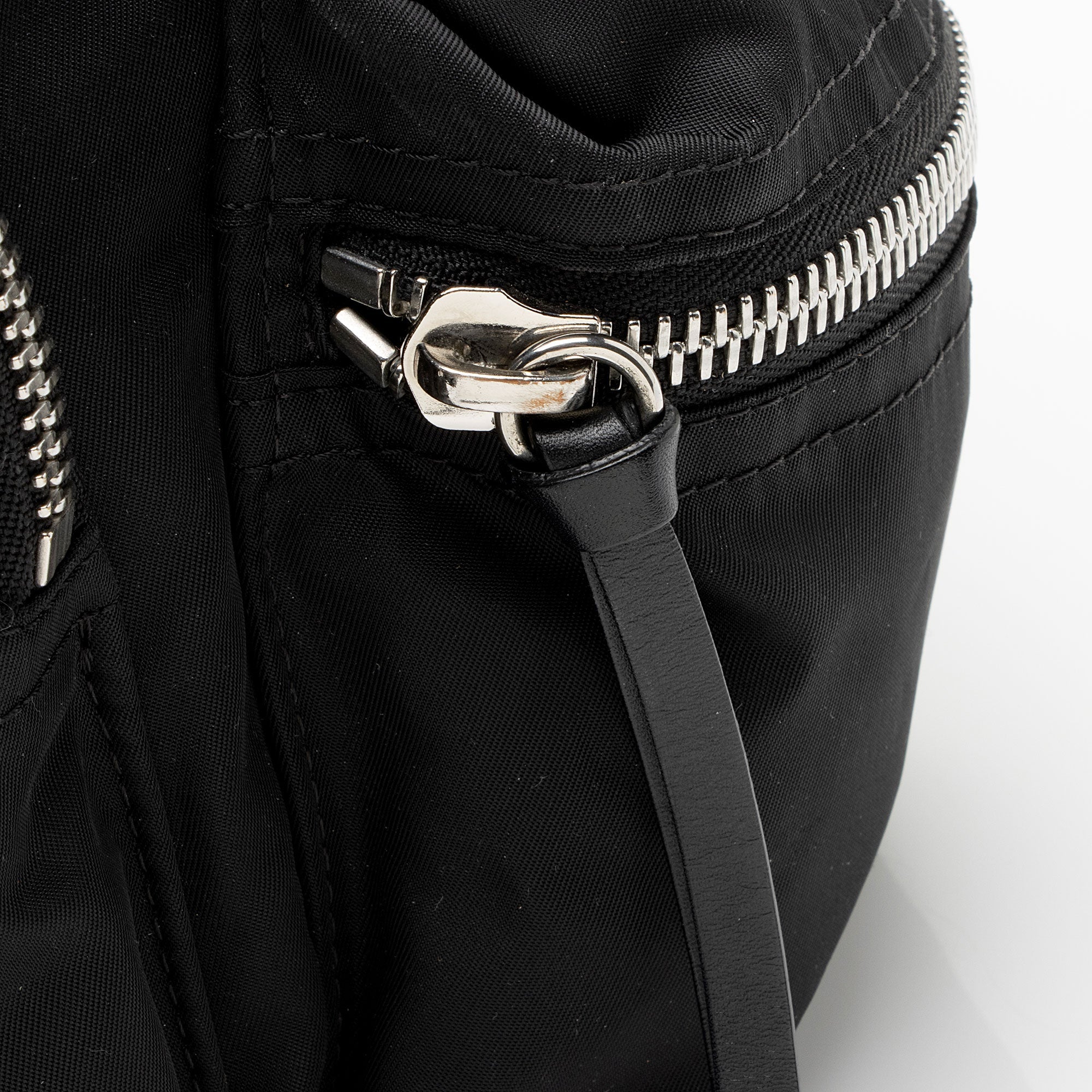Burberry Nylon Leather Medium Rucksack Backpack (SHF-L8DnLS)