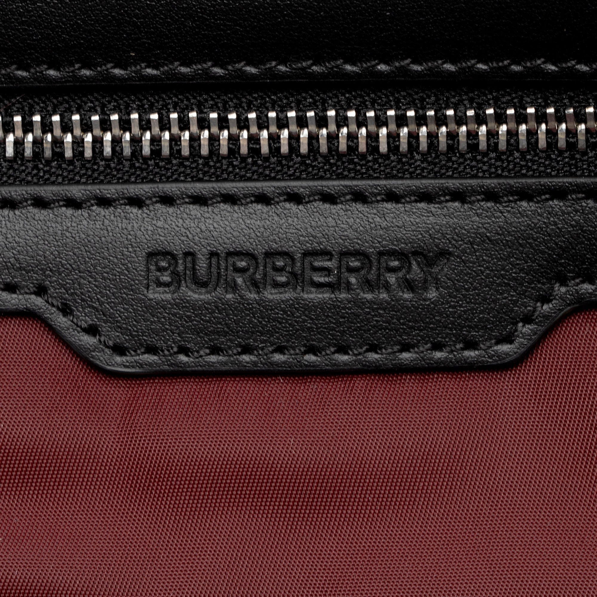 Burberry Nylon Logo Ardwell Small Tote (SHF-pYm9Vi)