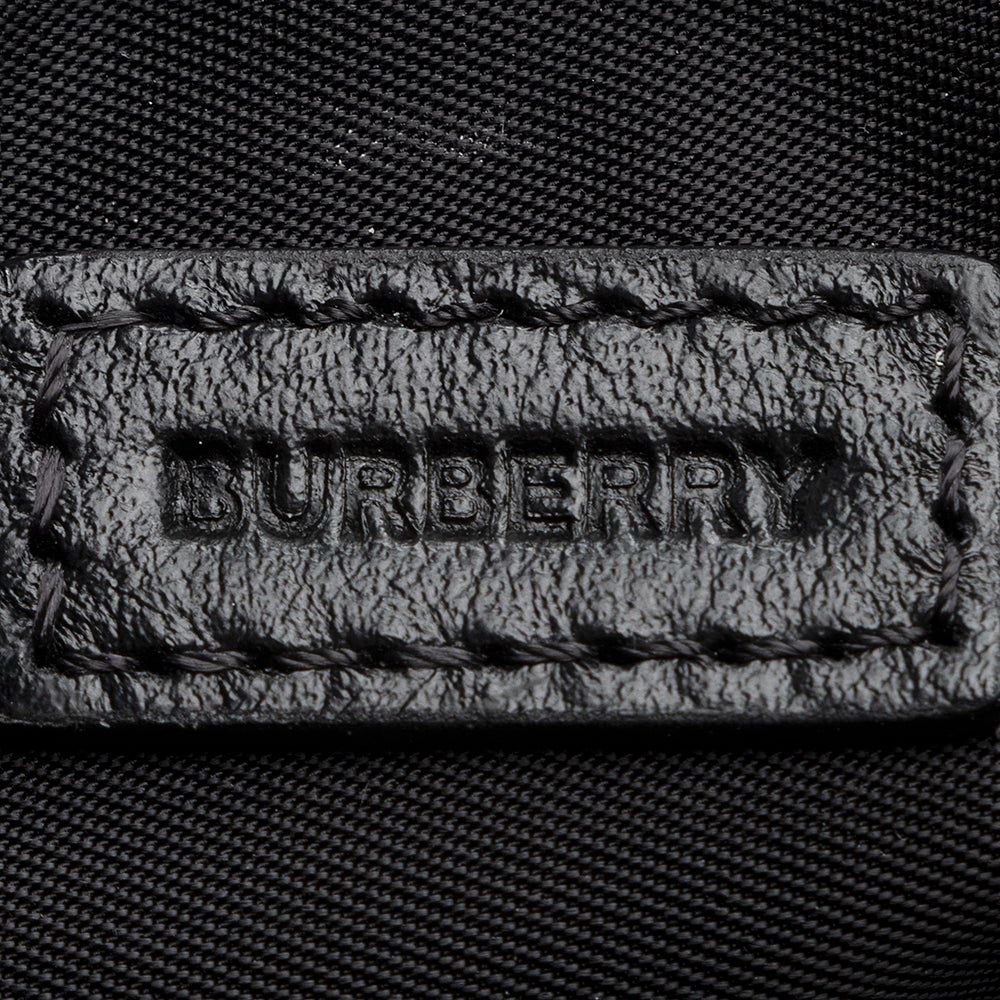 Burberry Nylon Phoebe Logo Drawstring Pouch (SHF-21332)
