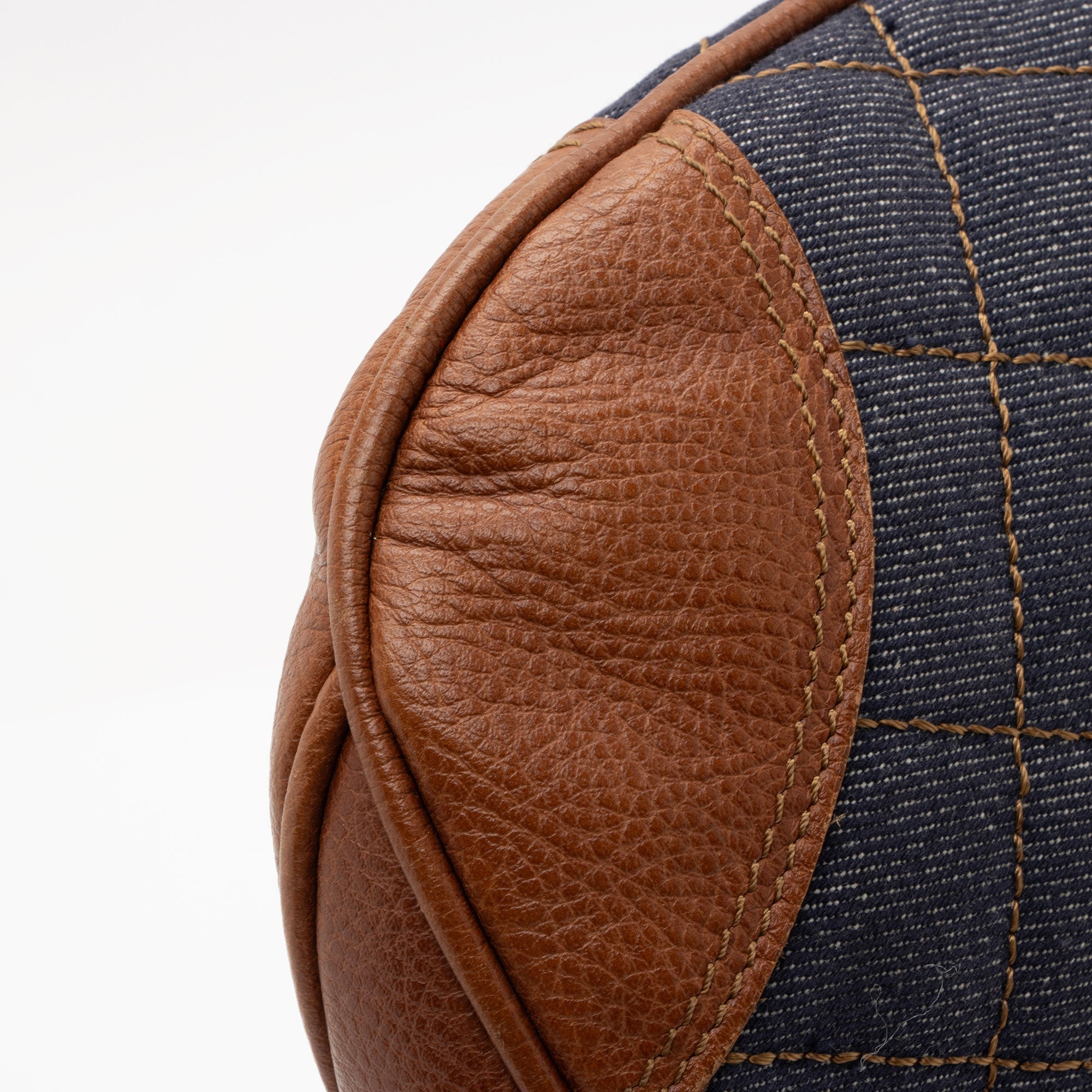 Burberry Quilted Denim Brooke Hobo (SHF-WPD1Mt)