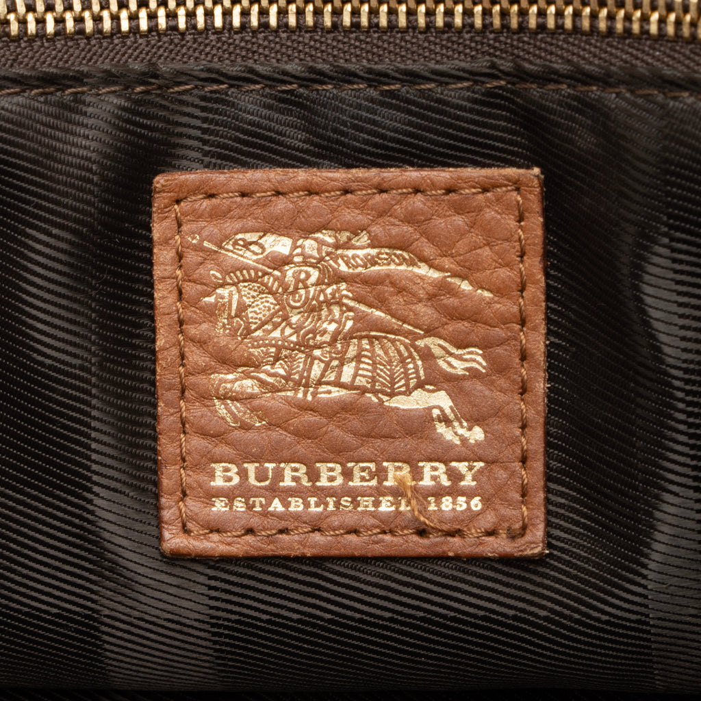 Burberry Quilted House Check Manor Tote (SHF-23520)