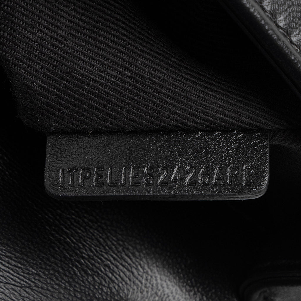 Burberry Quilted Lambskin TB Lola Chain Small Crossbody Bag (SHF-MfRHJB)