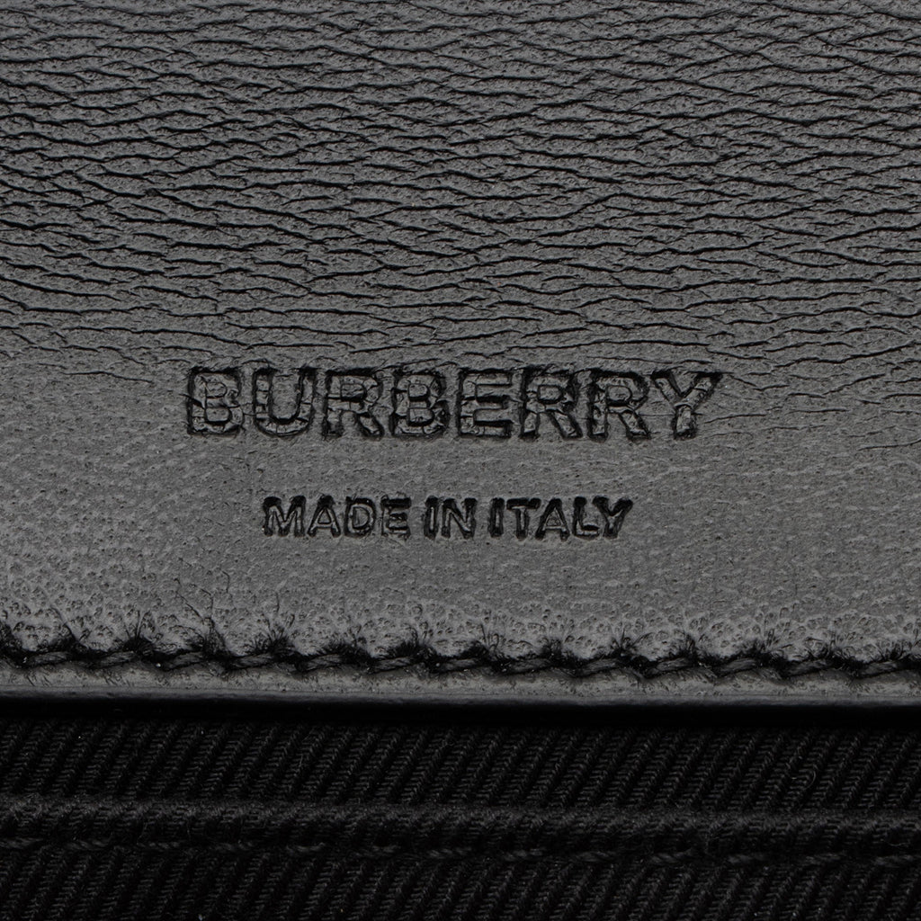 Burberry Quilted Lambskin TB Lola Chain Small Crossbody Bag (SHF-MfRHJB)