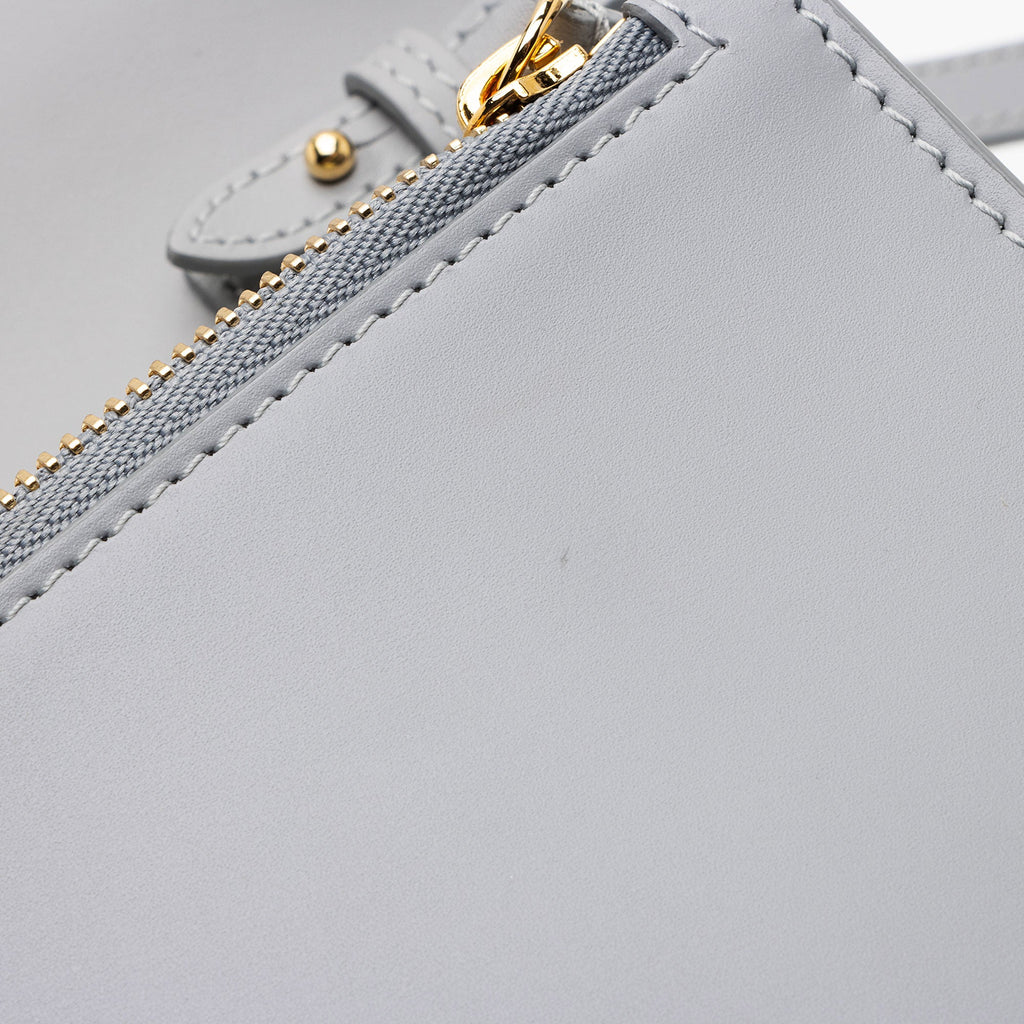 Burberry Smooth Leather TB Mini Bag (SHF-2UpmY4)