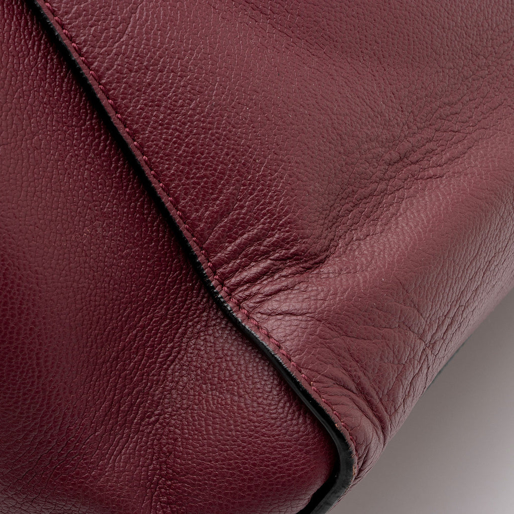 Burberry Soft Grain Calfskin Buckle Medium Tote