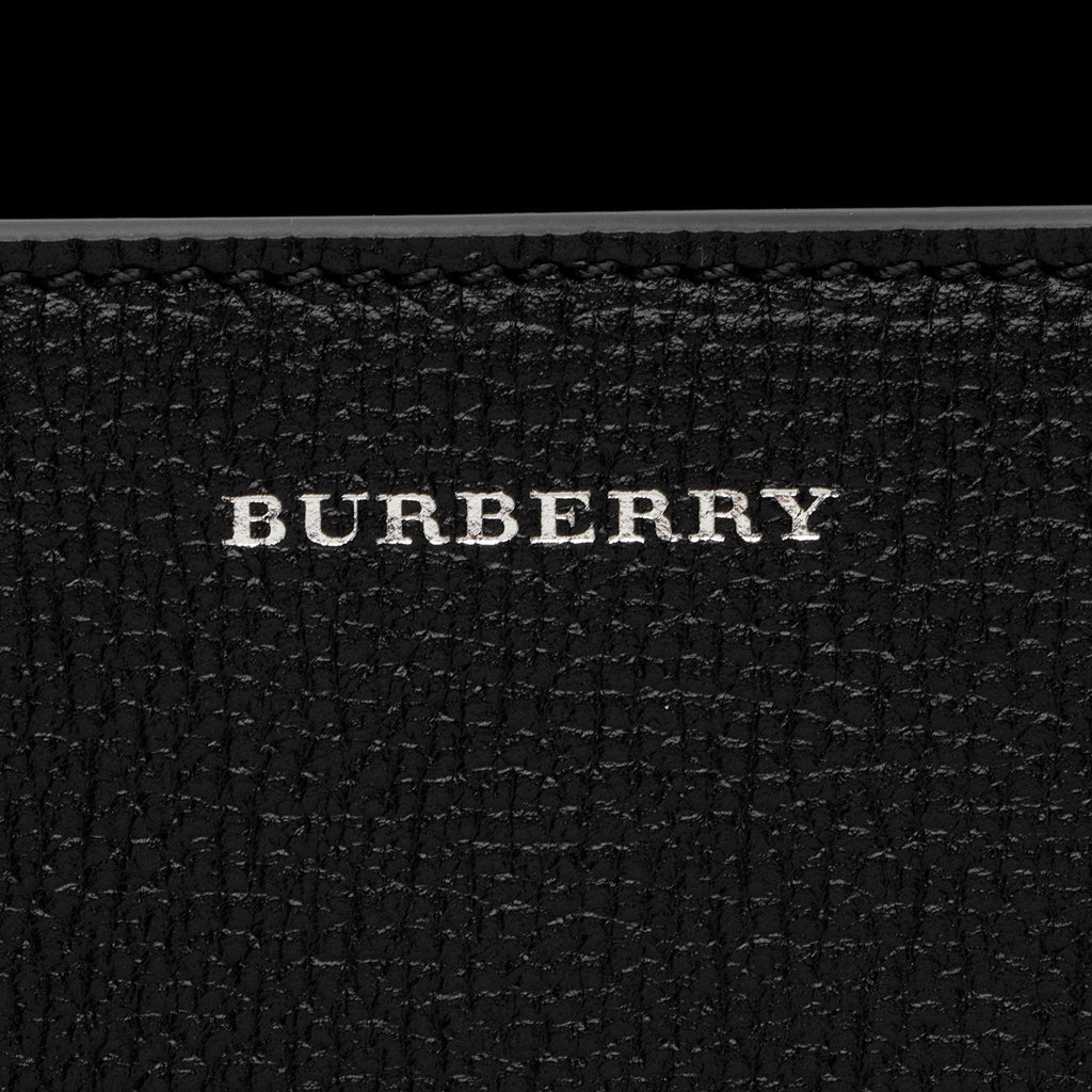 Burberry Vintage Check Leather Banner Medium Tote (SHF-AsEaCK)