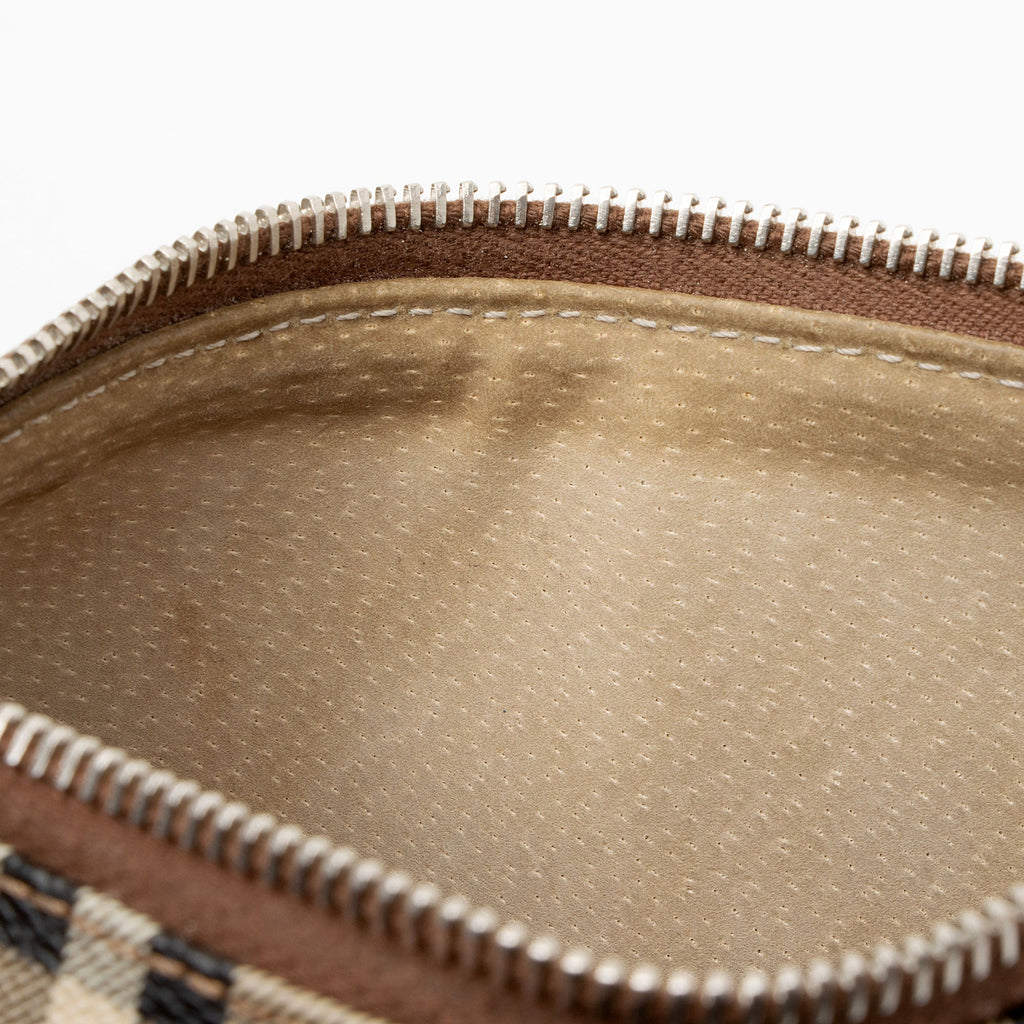 Burberry Vintage Haymarket Check Pochette (SHF-eiRBCJ)