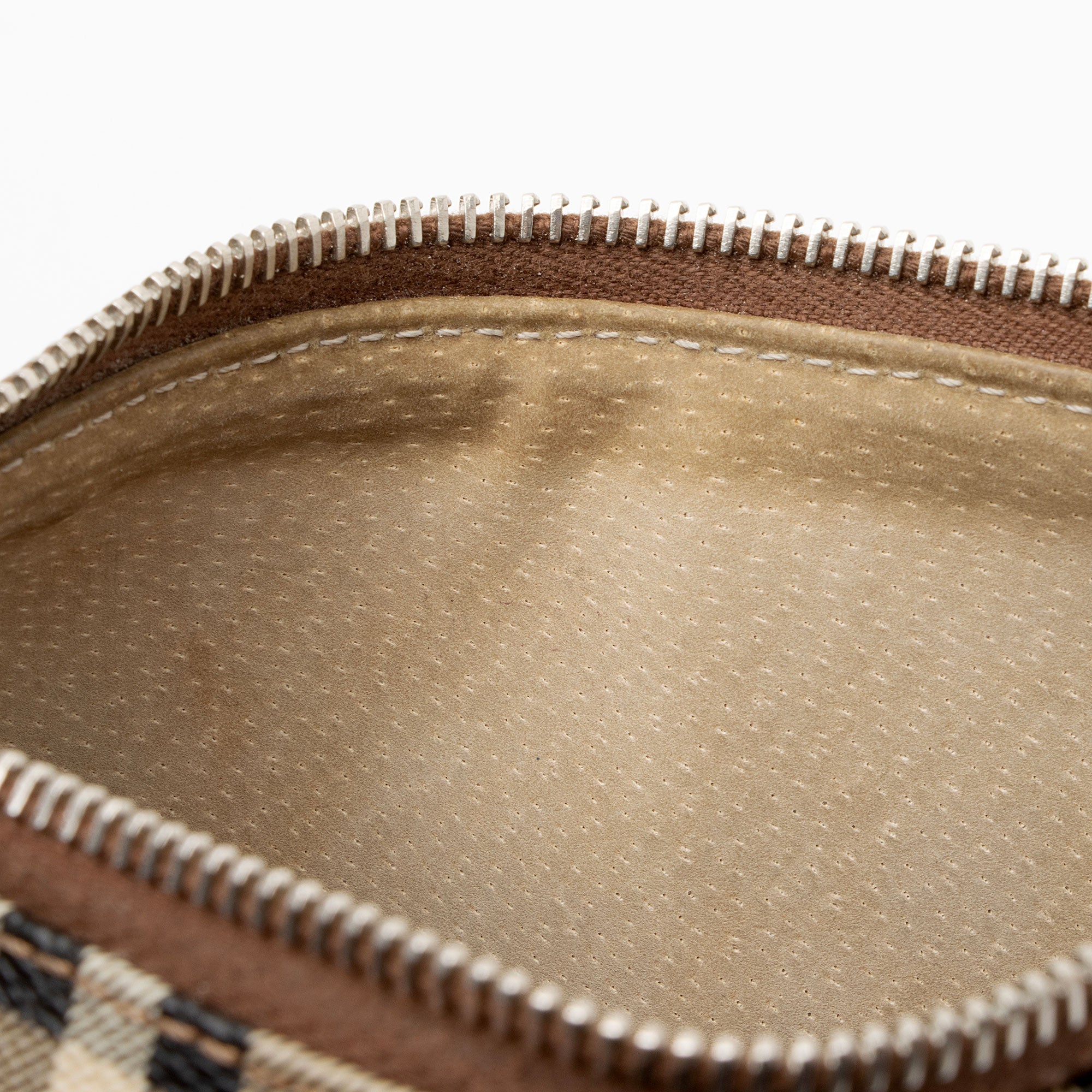Burberry Vintage Haymarket Check Pochette (SHF-eiRBCJ)