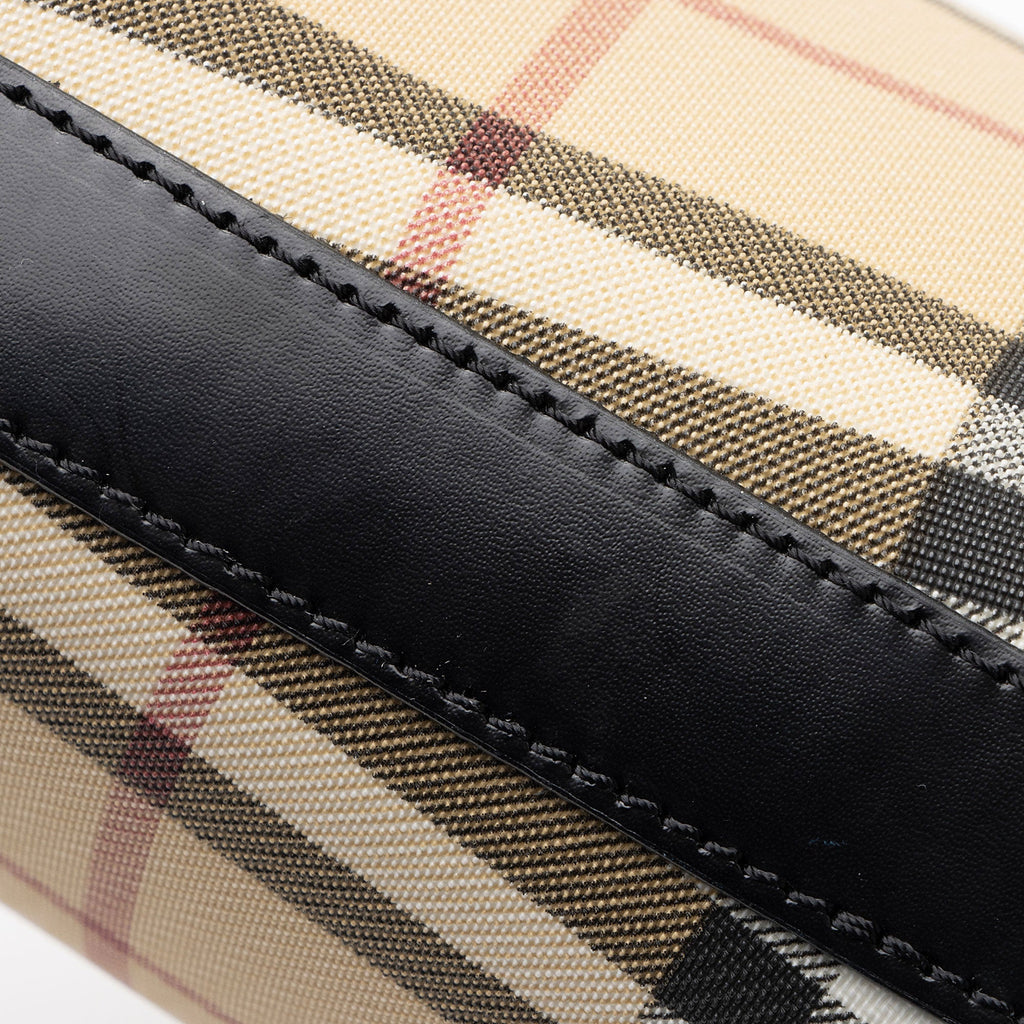Burberry Vintage Nova Check Heath Shoulder Bag (SHF-Q35TQK)