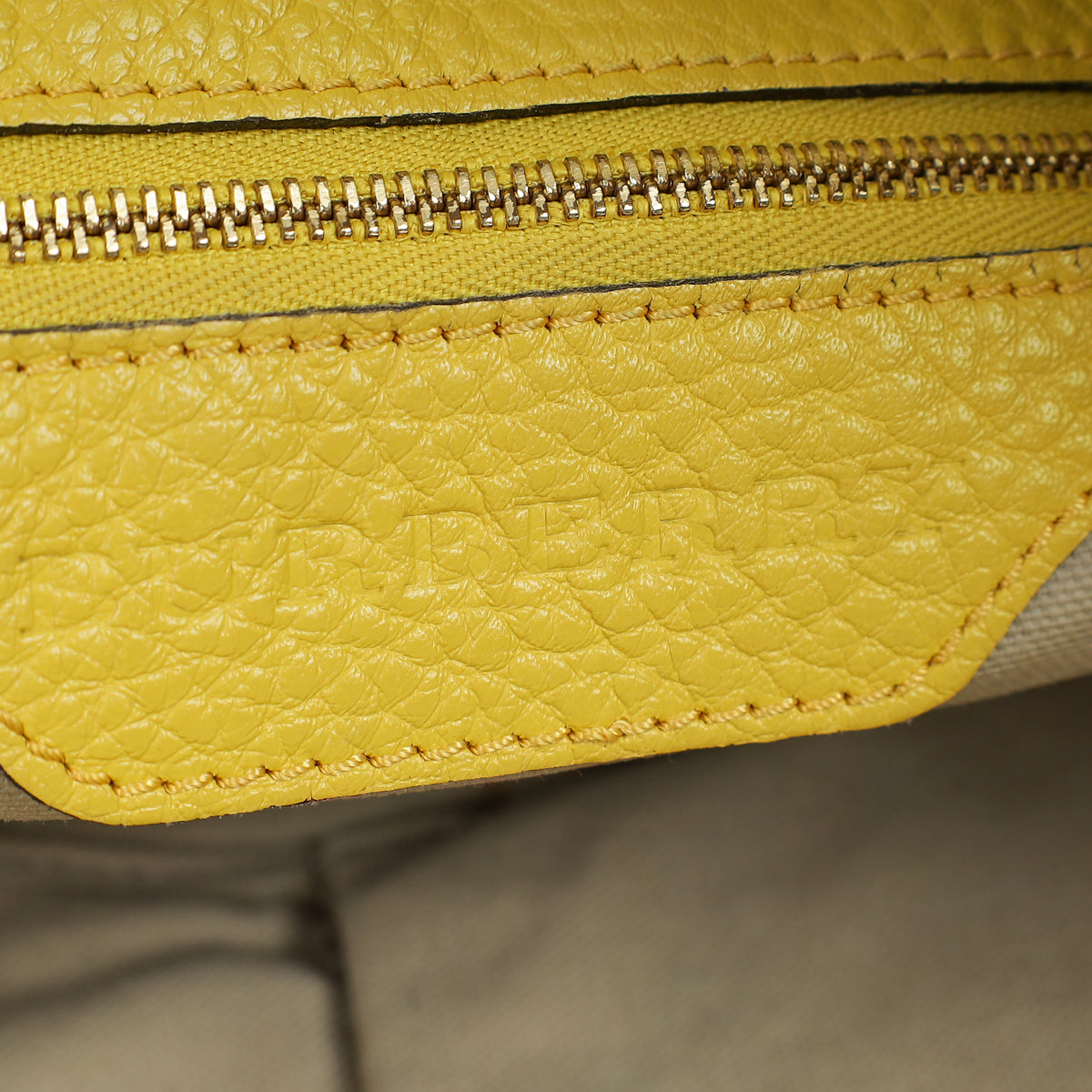 Burberry Bicolor House Check Canterbury Tote Bag