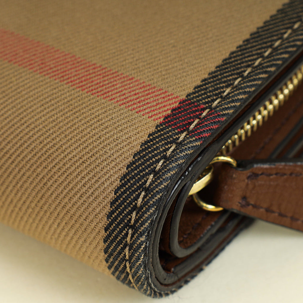 Burberry Bicolor House Check Hampstead French Wallet