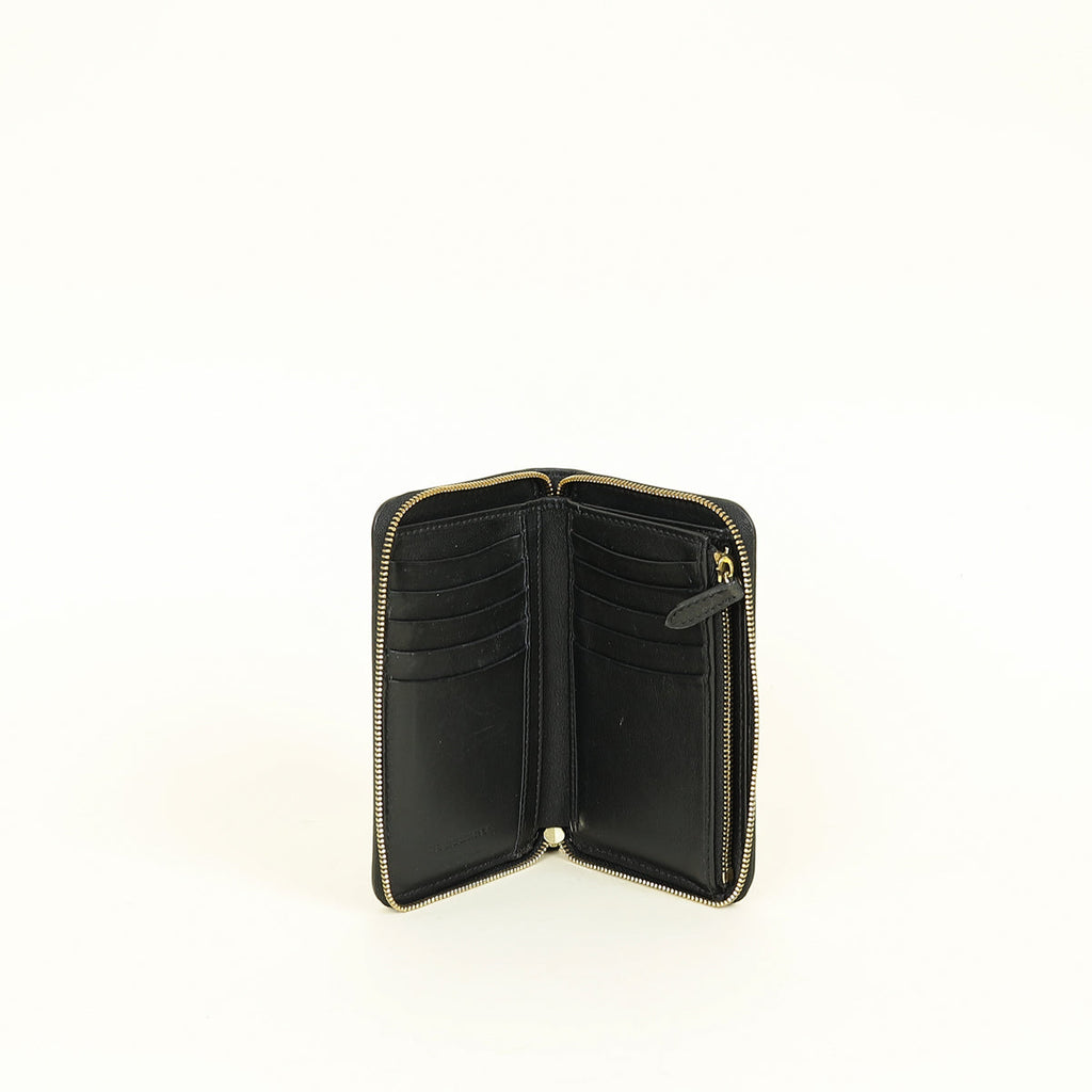 Burberry Bicolor Elmore Zip Around Wallet