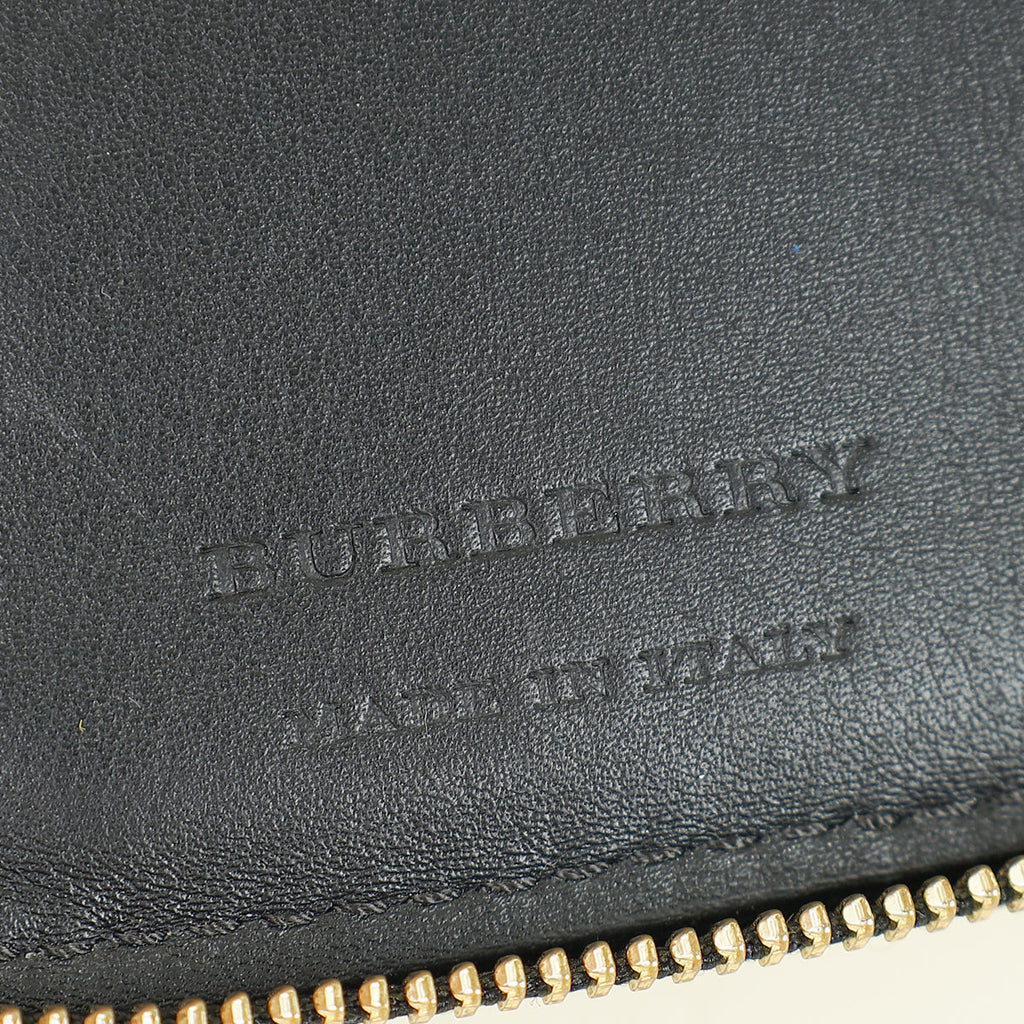 Burberry Bicolor Elmore Zip Around Wallet