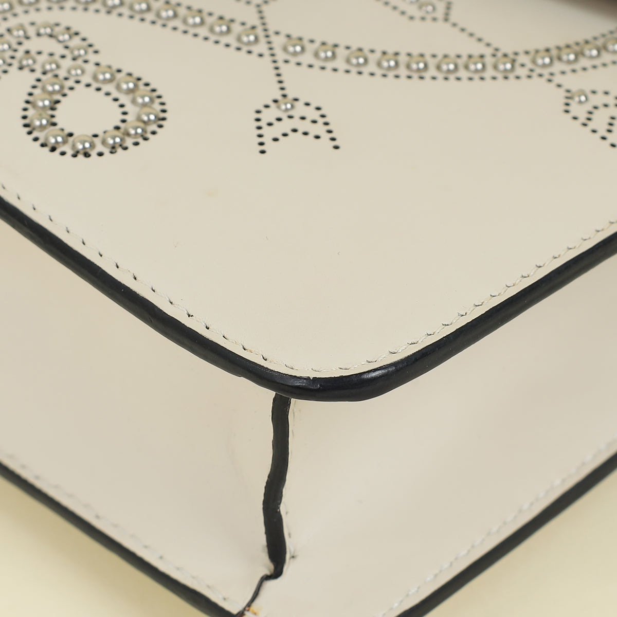 Bvlgari White Cream Pop Heart Studded Serpenti Forever Shoulder Bag