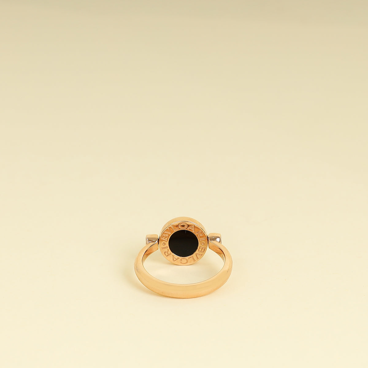 Bvlgari 18K Rose Gold Bvlgari Flip MOP Onyx Ring 54