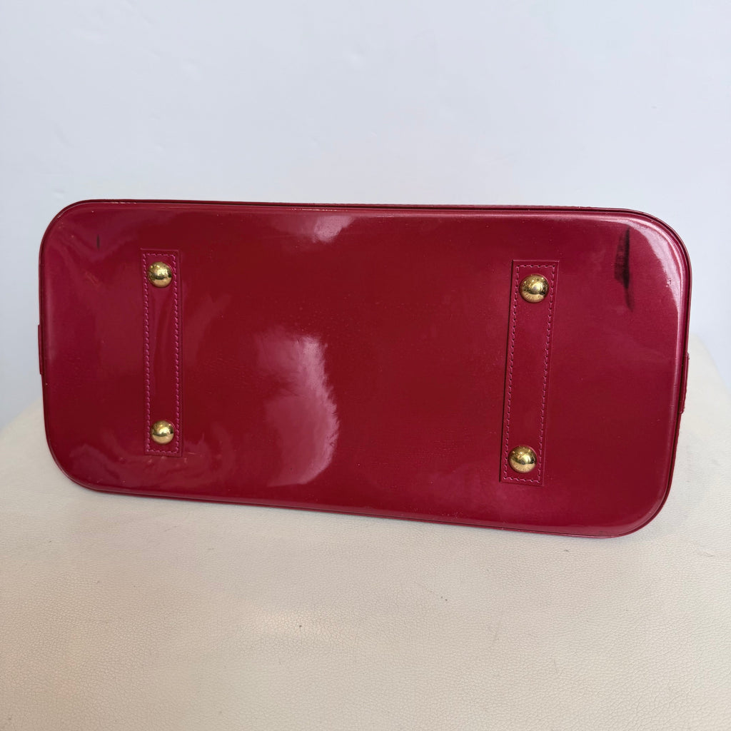 LOUIS VUITTON Vernis Alma MM Pomme D'Amour