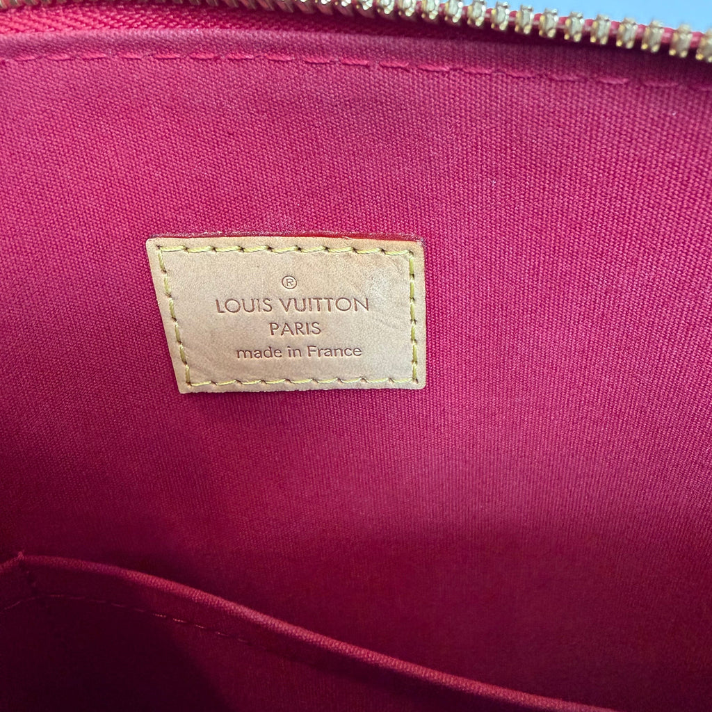 LOUIS VUITTON Vernis Alma MM Pomme D'Amour