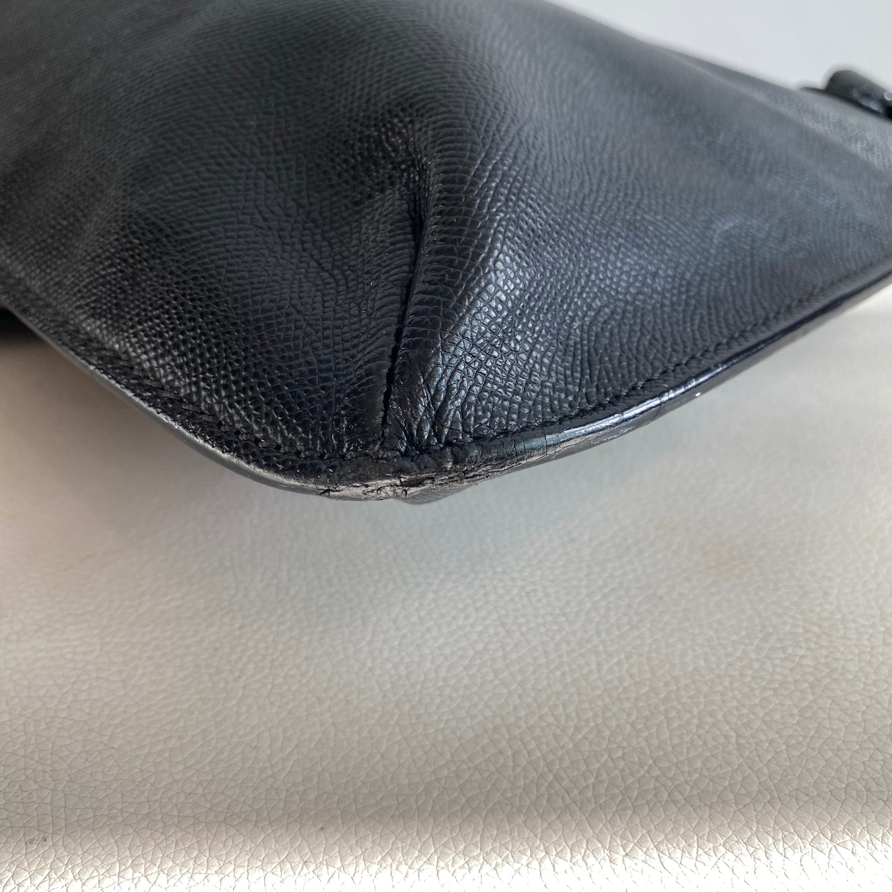 CHANEL Logo Caviar Black Leather Tote Shoulder Bag