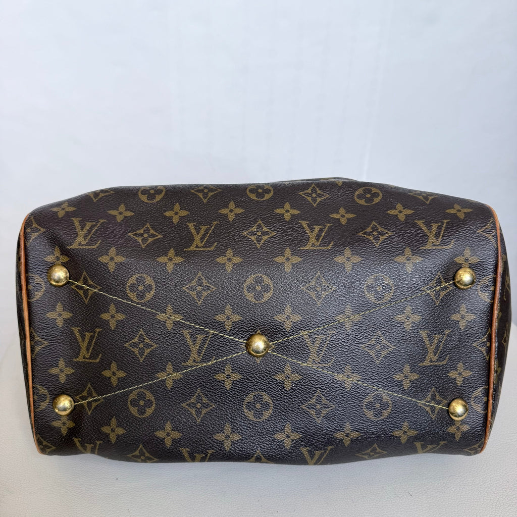 LOUIS VUITTON Tivoli GM Shoulder Bag