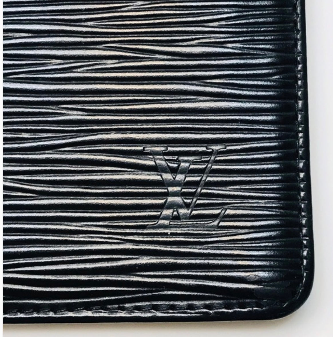 LOUIS VUITTON Epi Wallet Black
