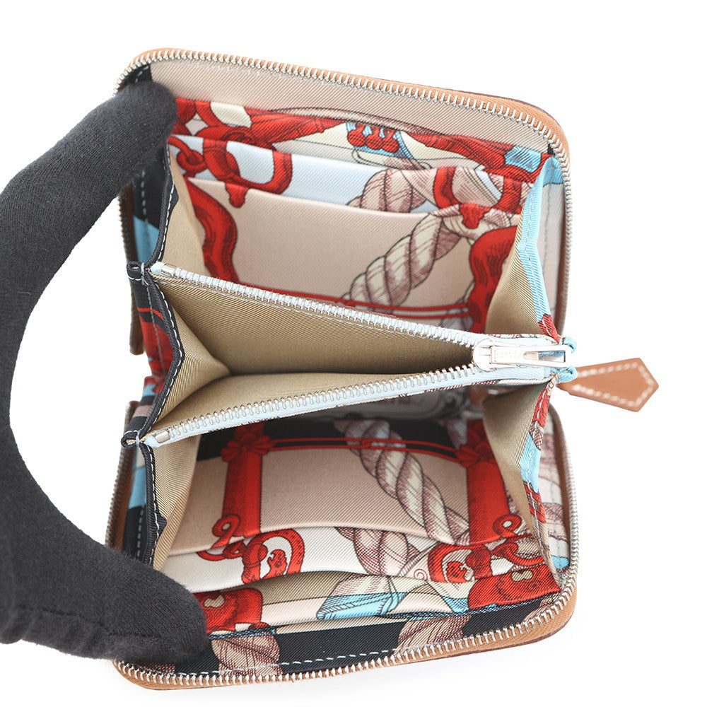 HERMES Silk in compact Gold Epsom
