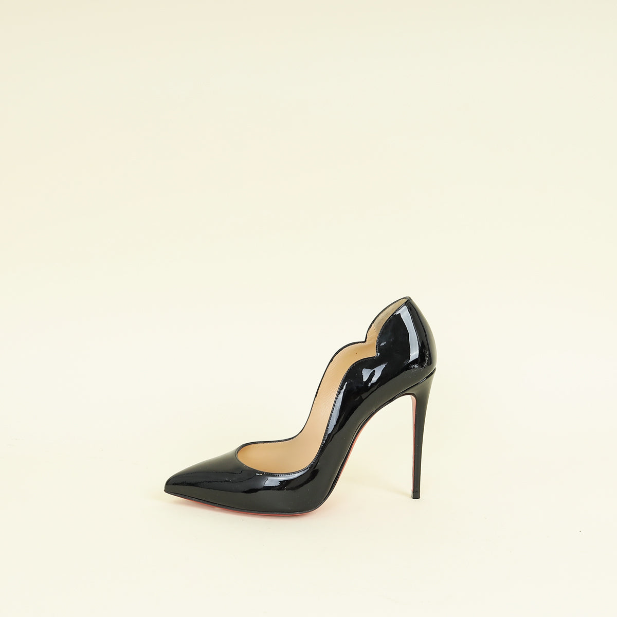 Christian Louboutin Black Hot Chick Pump 38.5