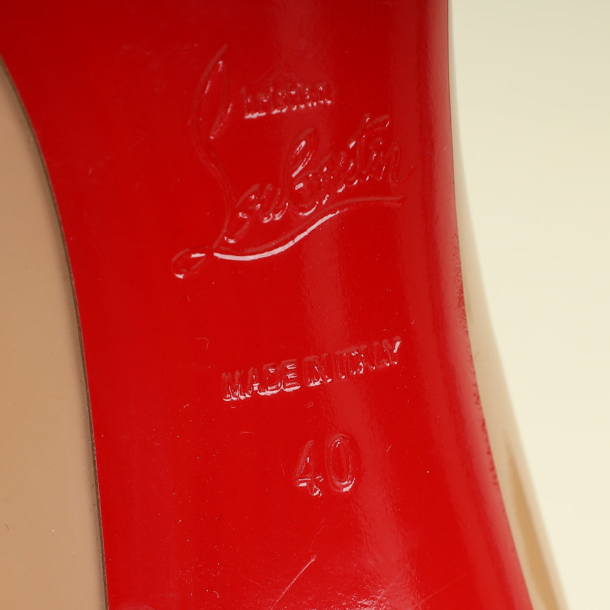 Christian Louboutin Nude Pigalle Pump 40