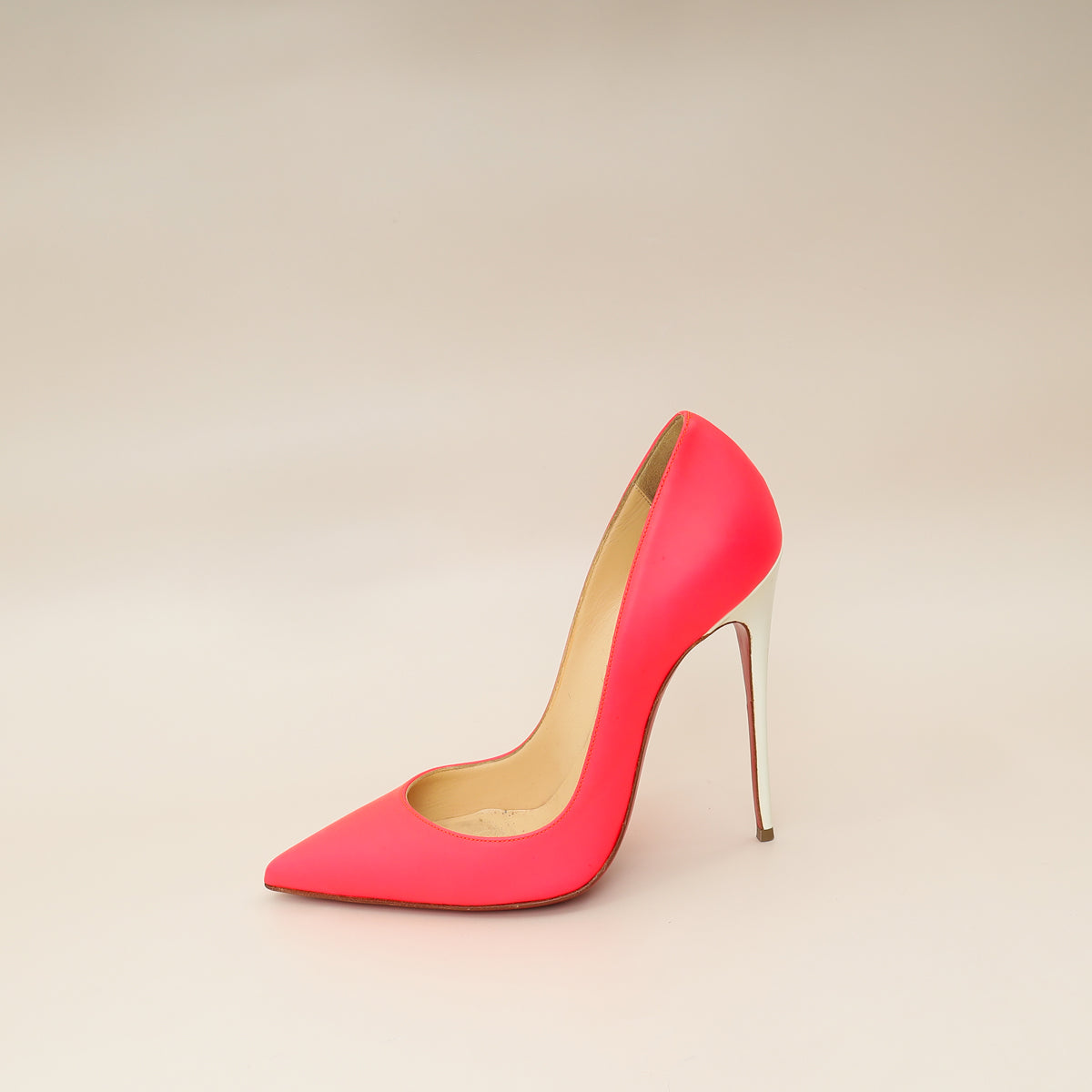 Christian Louboutin Bicolor So Kate Pump 37