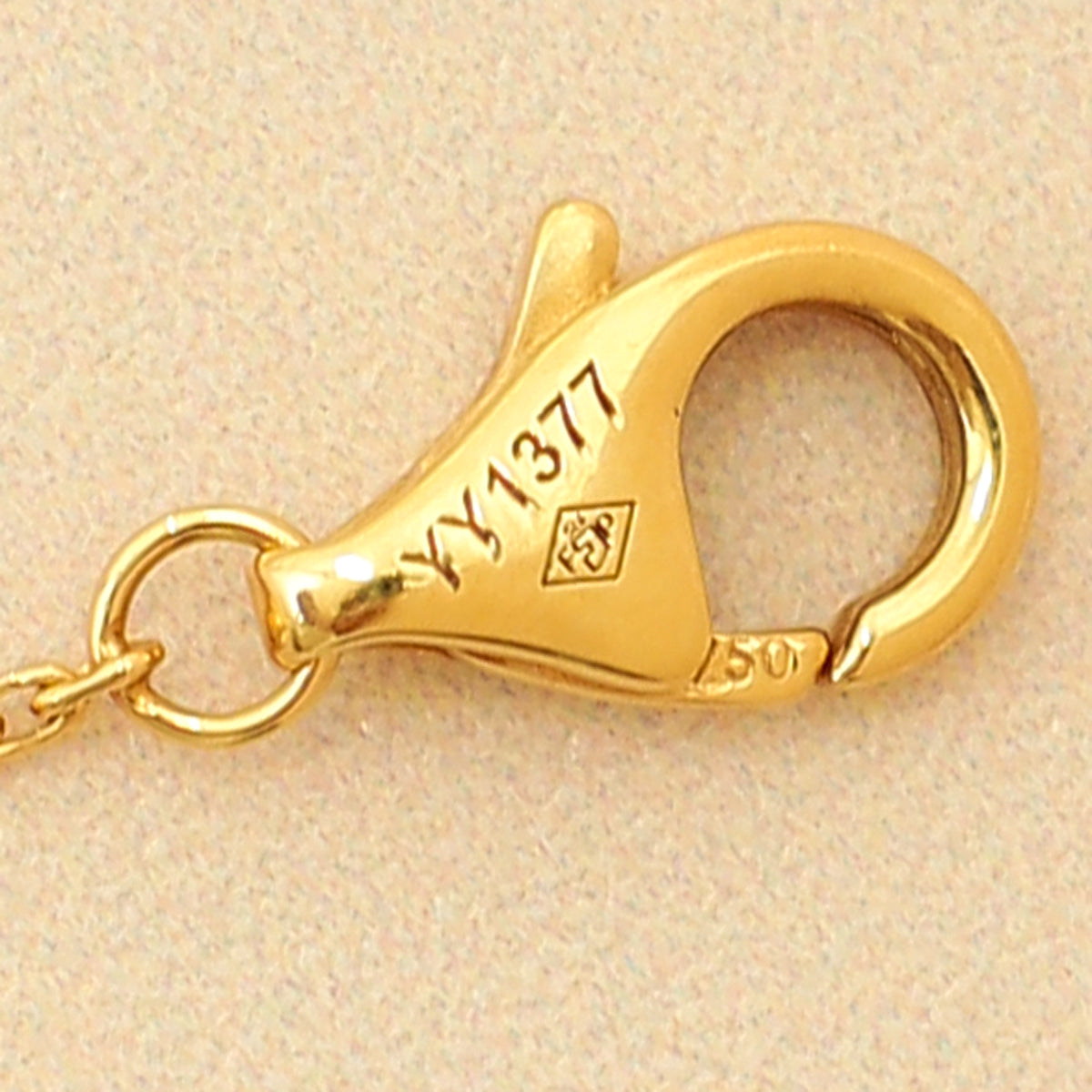 Cartier 18K Yellow Gold Amulette De Cartier XS MOP Diamond Bracelet