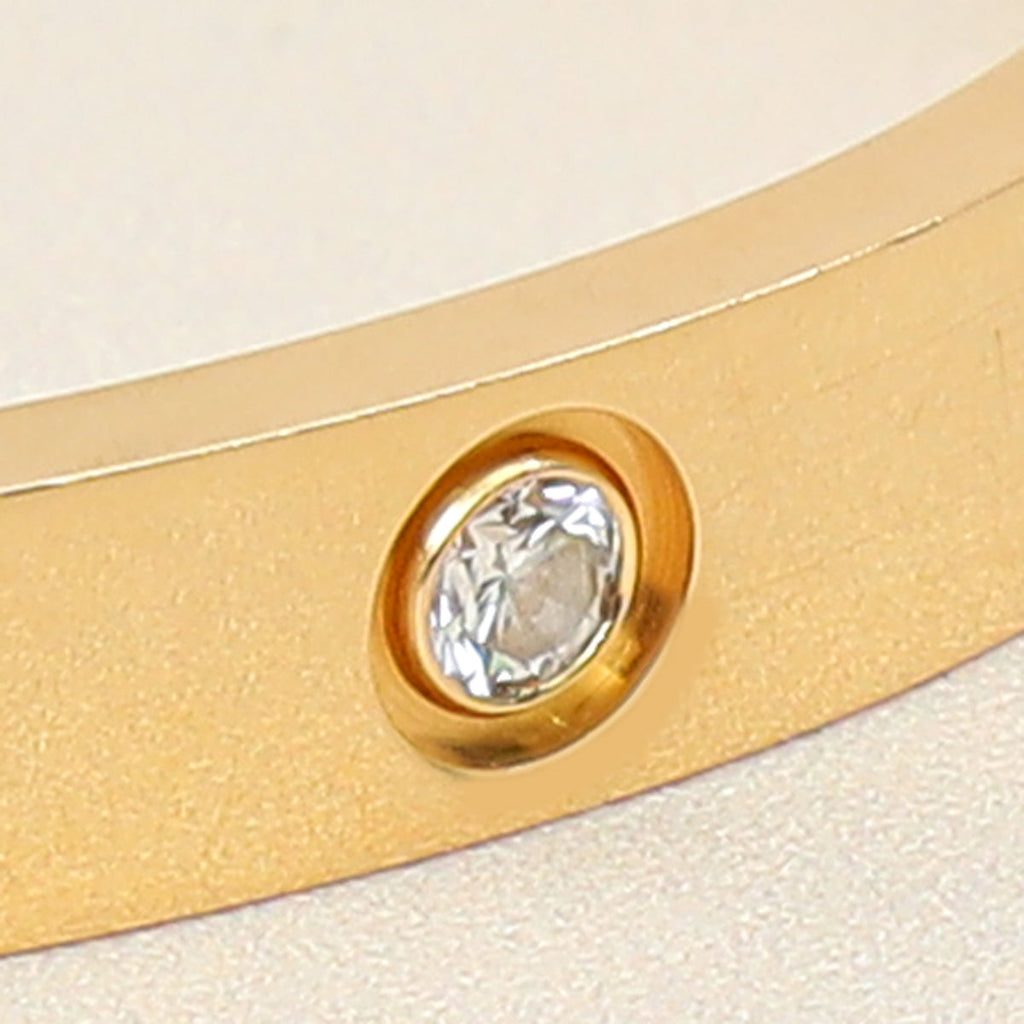 Cartier 18K Yellow Gold 4 Diamond Love Classic Bracelet 16