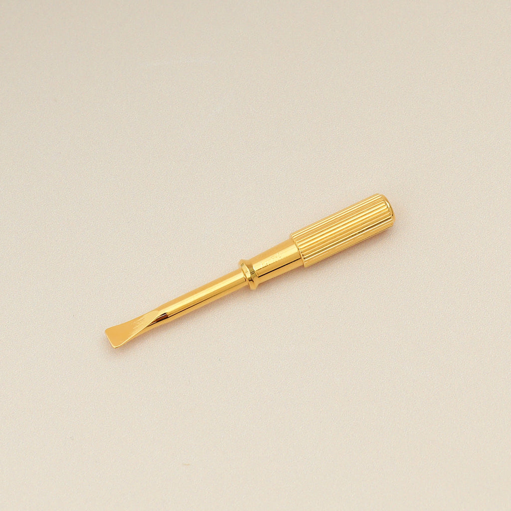 Cartier 18K Yellow Gold 4 Diamond Love Classic Bracelet 16