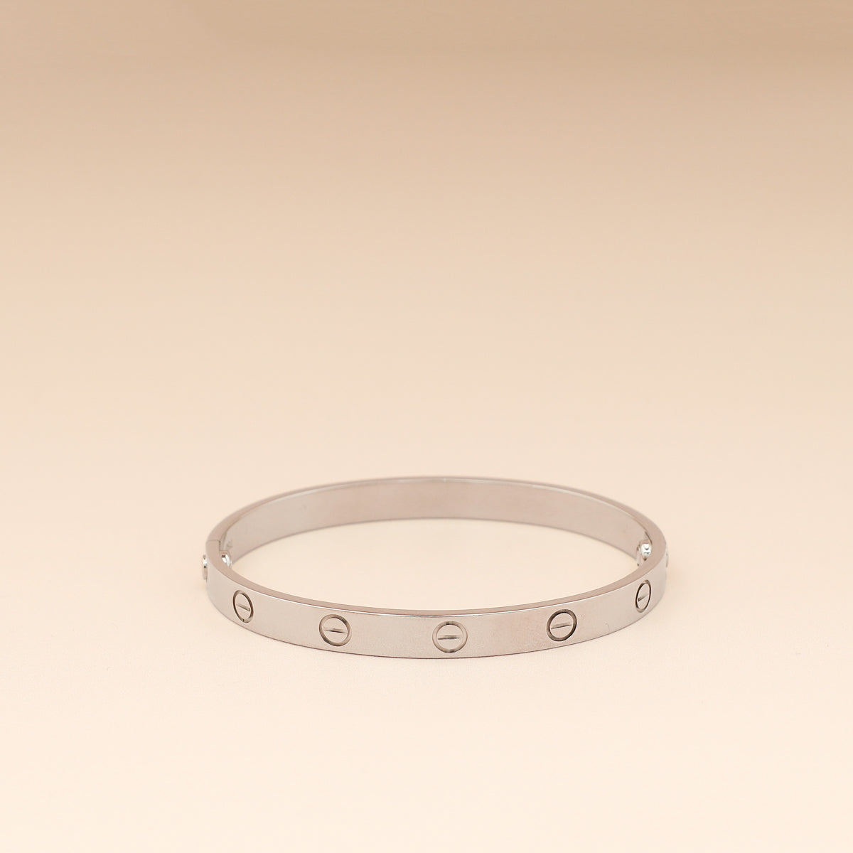 Cartier 18K White Gold Love Classic Model Bracelet 17